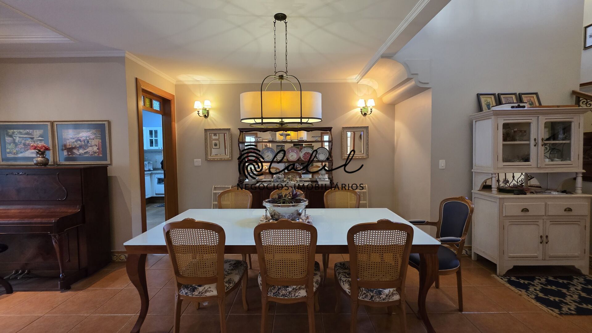 Casa de Condomínio à venda com 3 quartos, 349m² - Foto 13