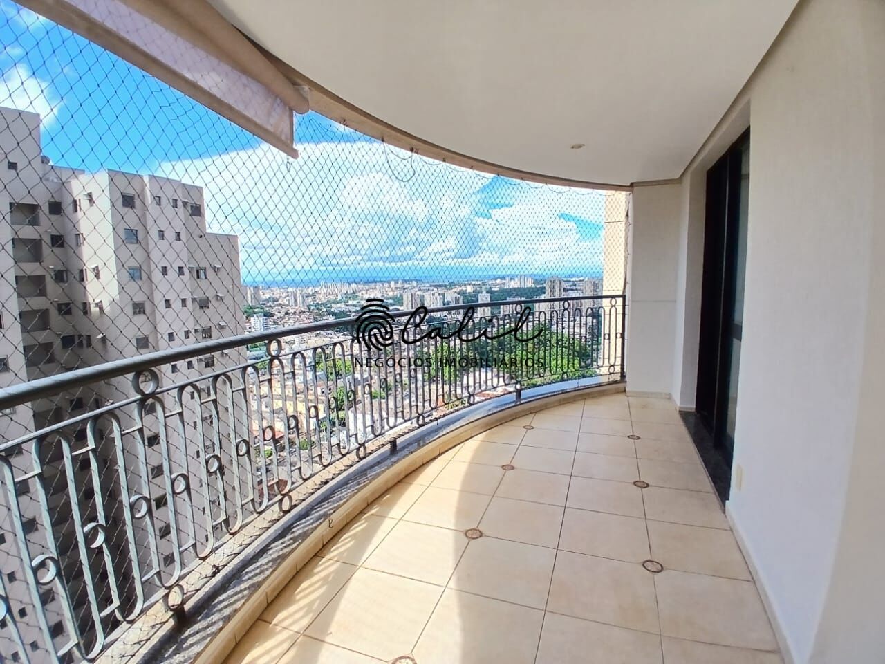 Apartamento, 3 quartos, 180 m² - Foto 2