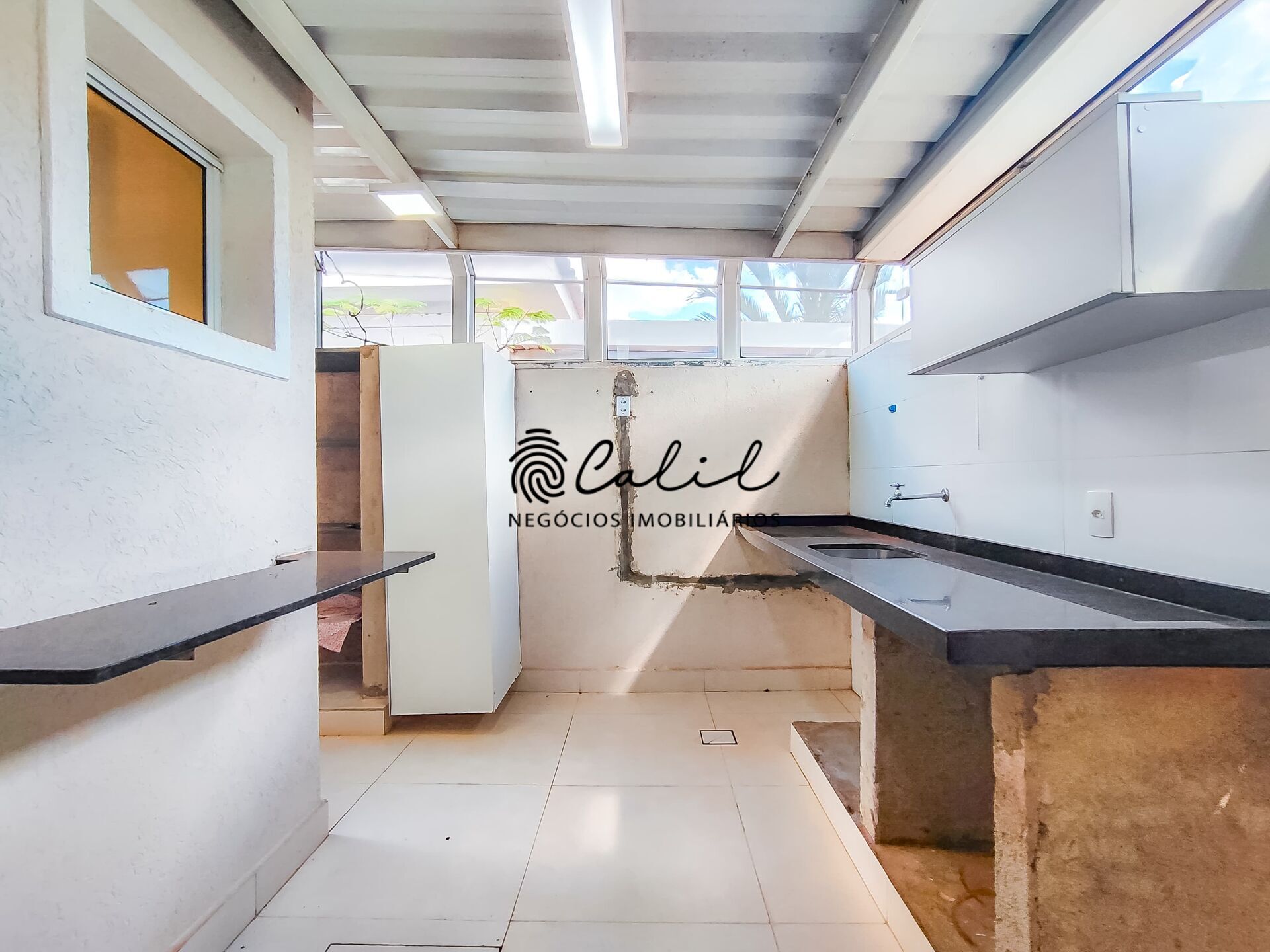 Casa de Condomínio à venda com 3 quartos, 179m² - Foto 18