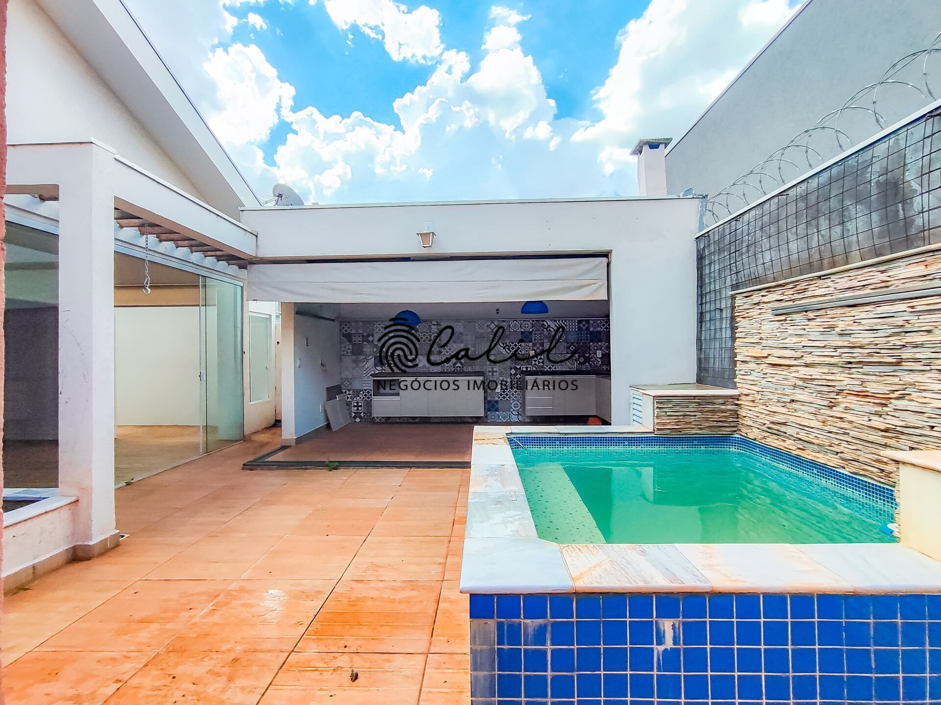 Casa de Condomínio à venda com 3 quartos, 179m² - Foto 6