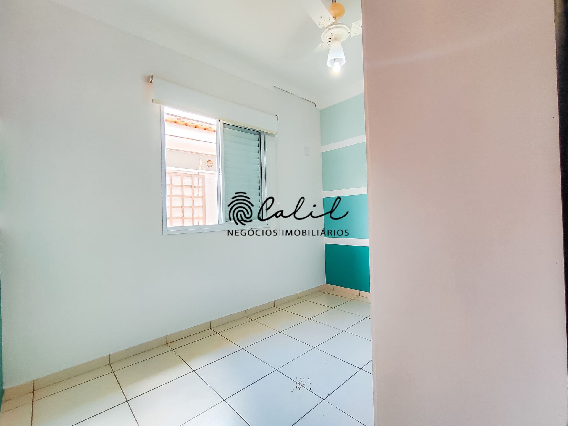 Casa de Condomínio à venda com 3 quartos, 179m² - Foto 13
