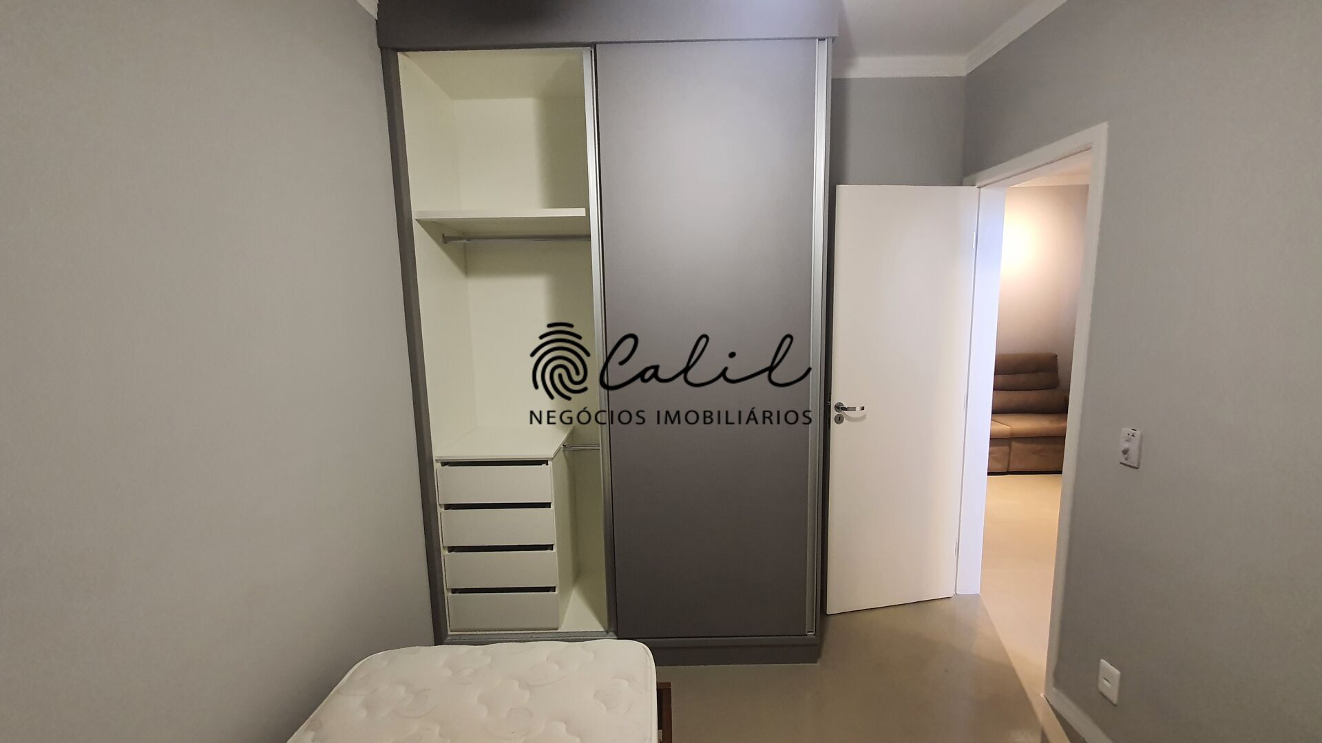 Apartamento à venda com 2 quartos, 48m² - Foto 23