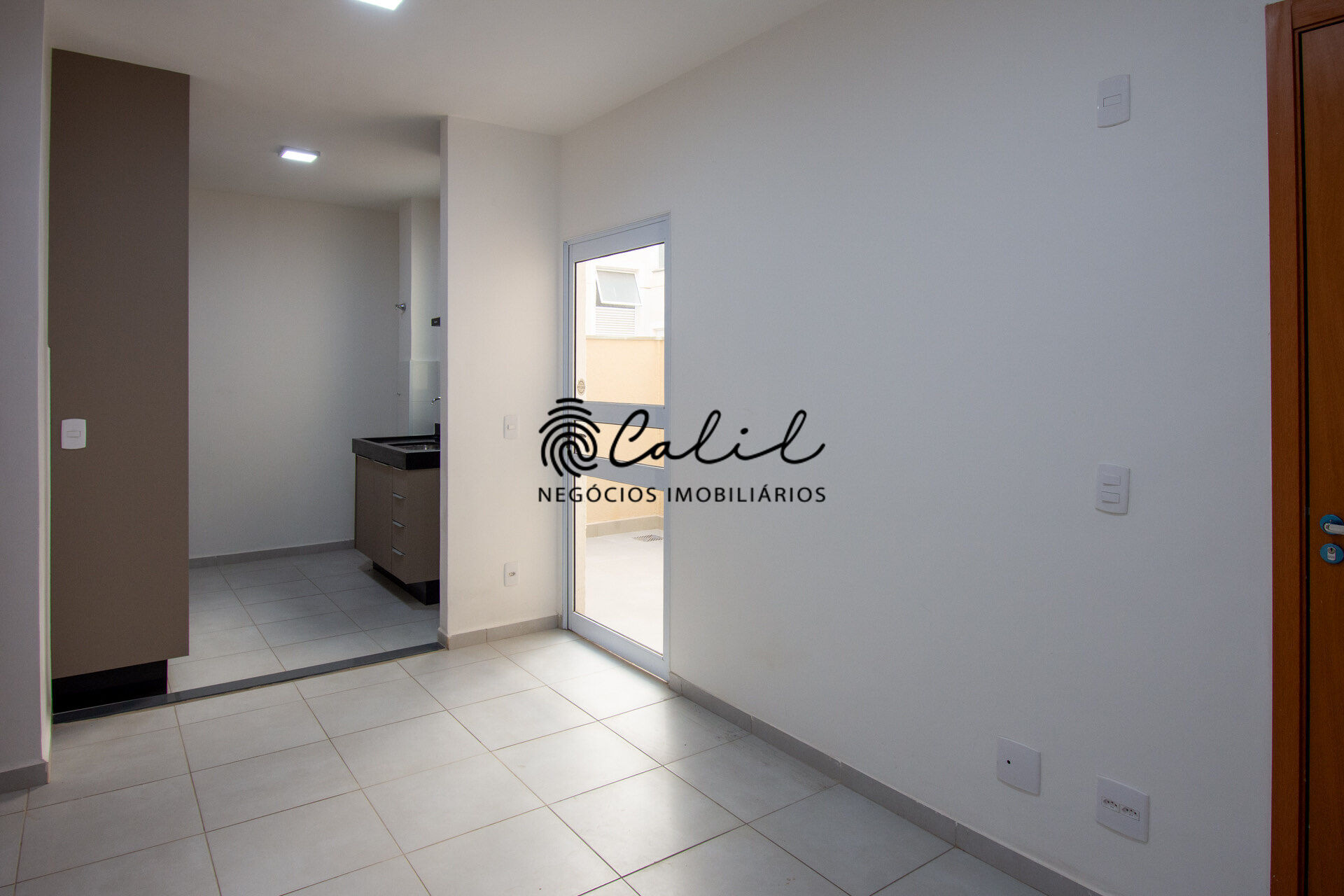 Apartamento, 2 quartos, 42 m² - Foto 2