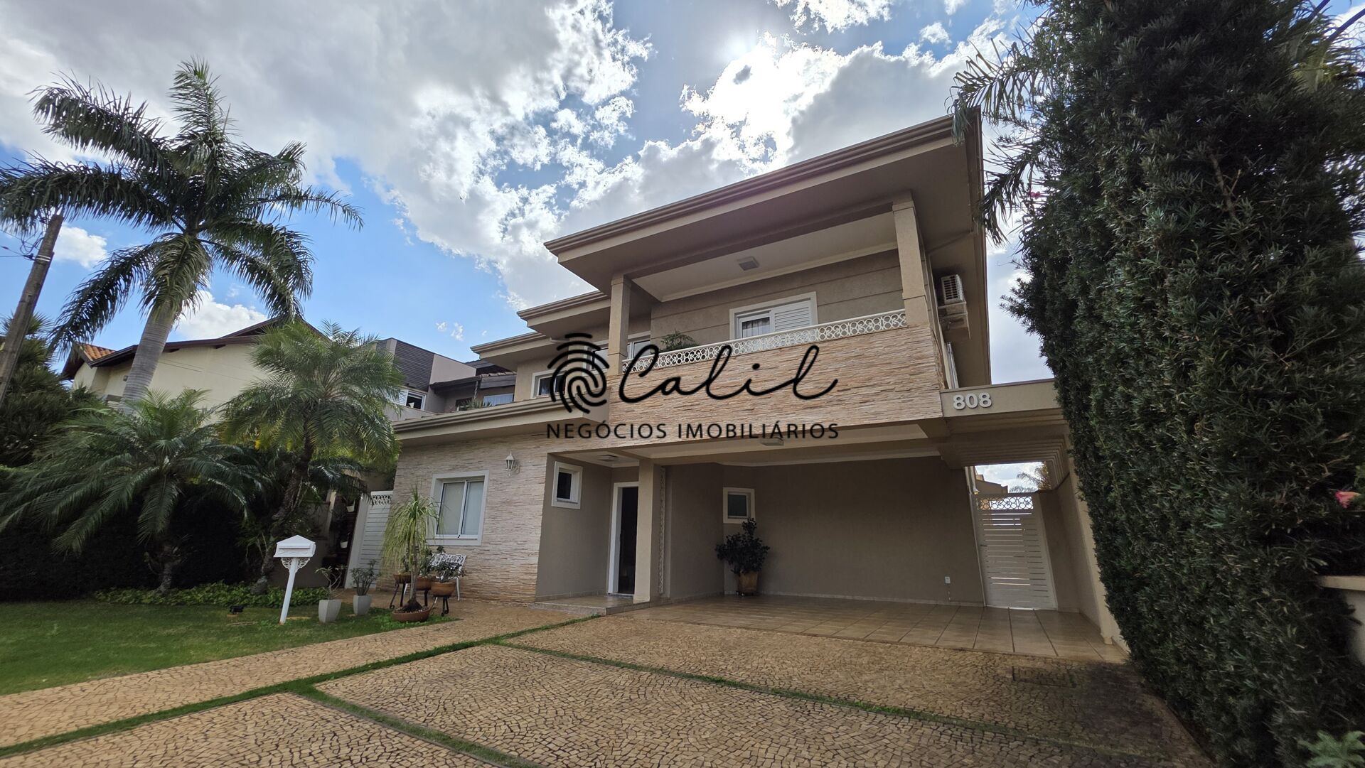 Casa, 3 quartos, 326 m² - Foto 1