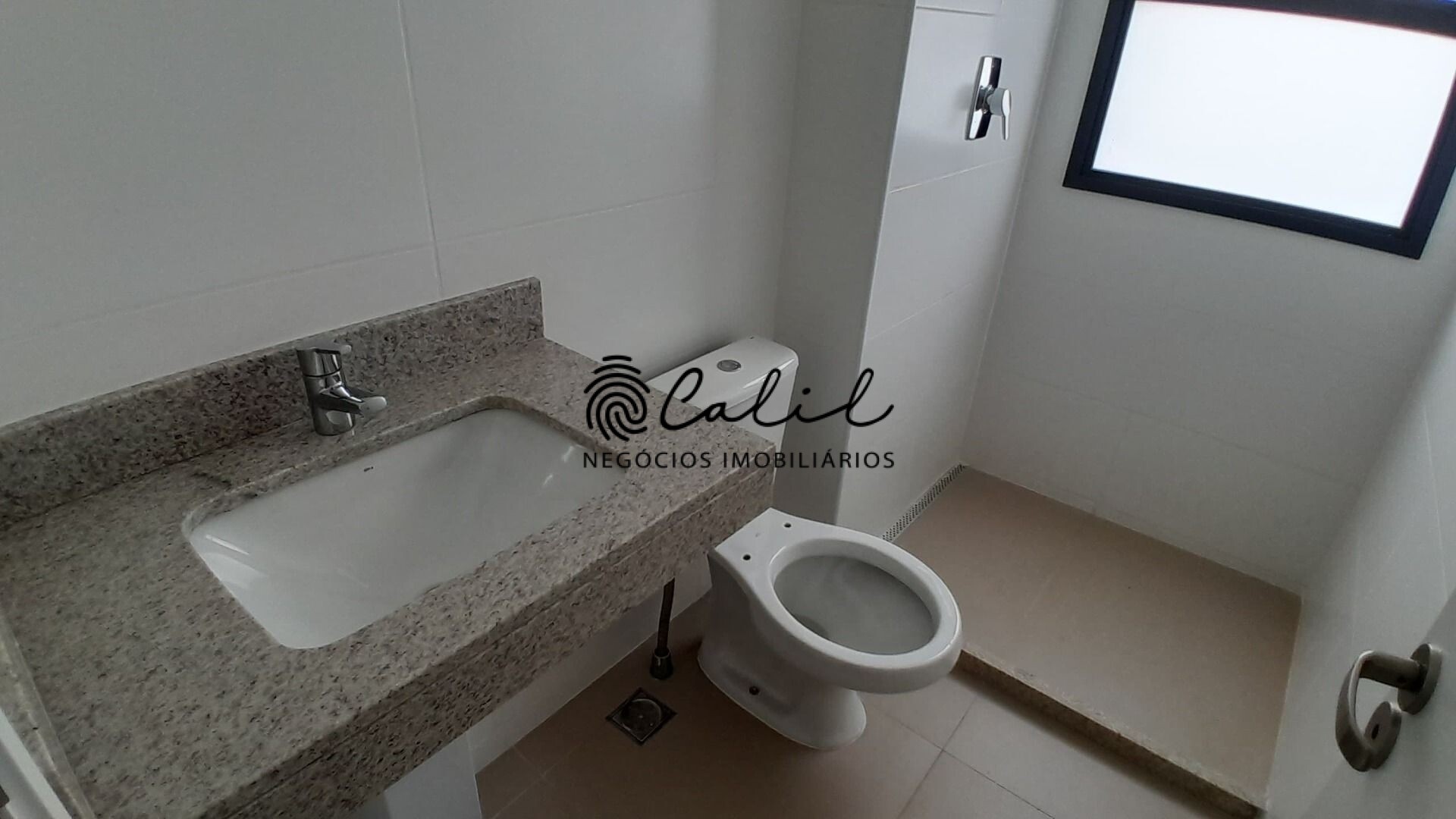 Apartamento à venda com 3 quartos, 158m² - Foto 19