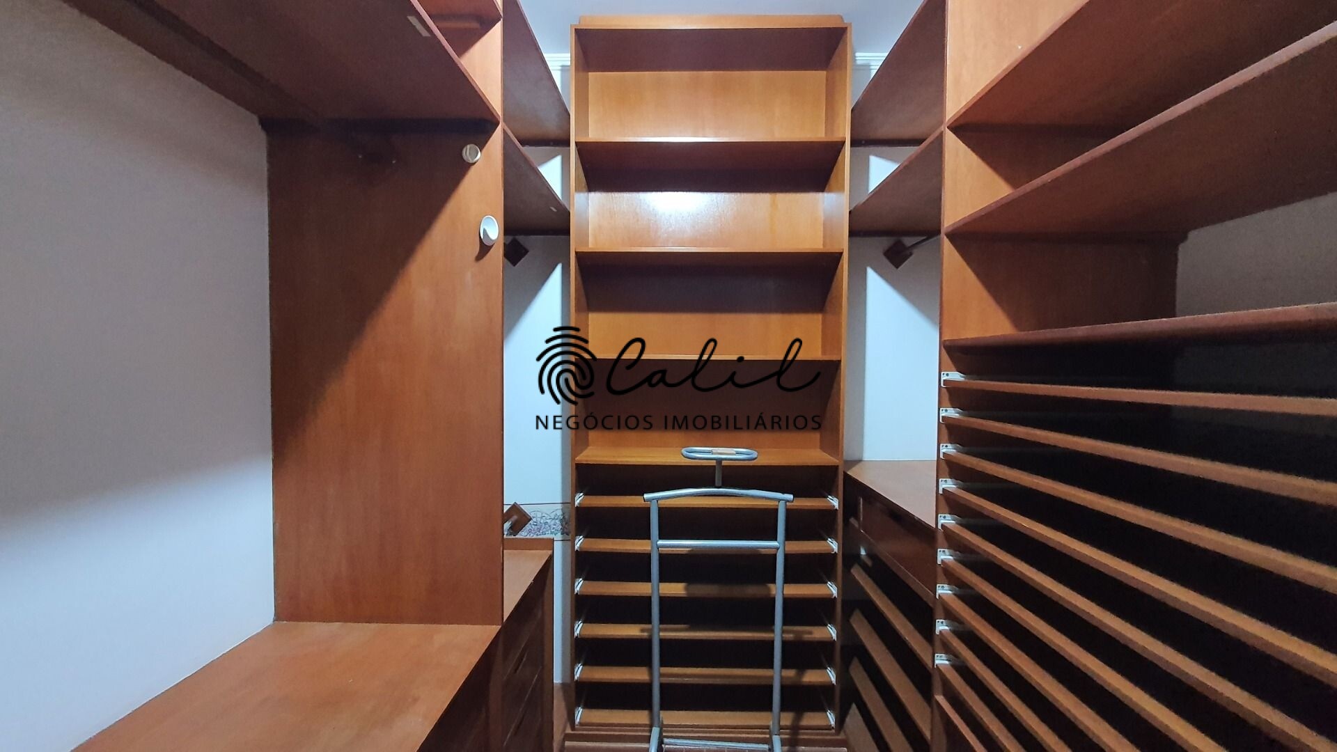 Casa de Condomínio à venda com 4 quartos, 750m² - Foto 19