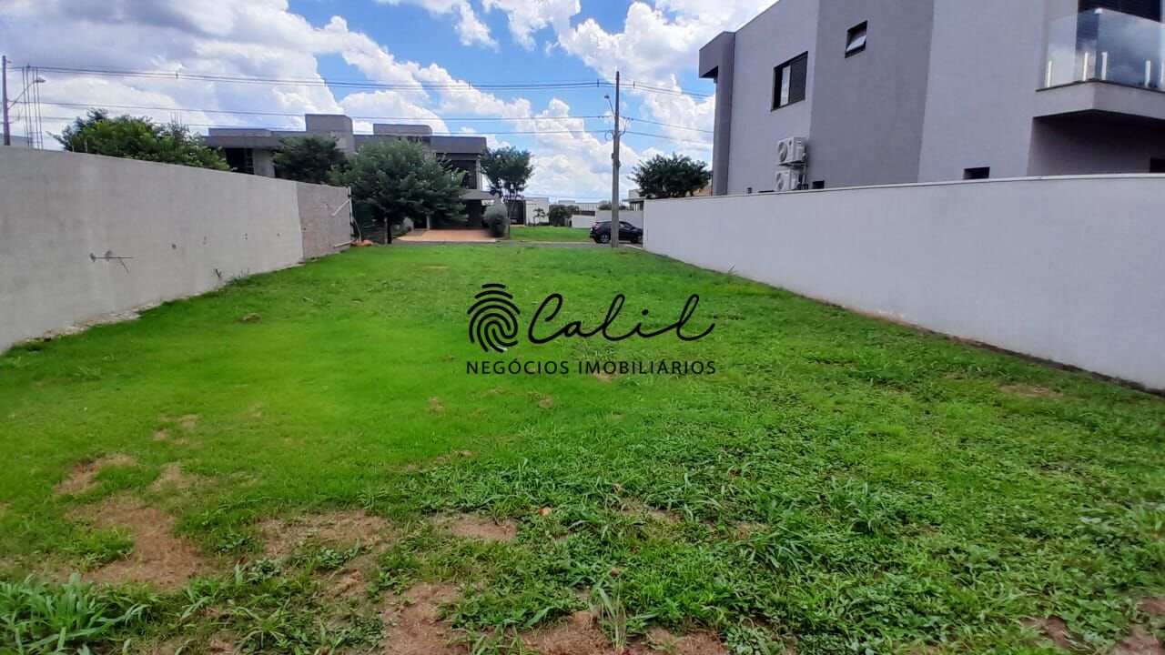 Terreno à venda, 360m² - Foto 1