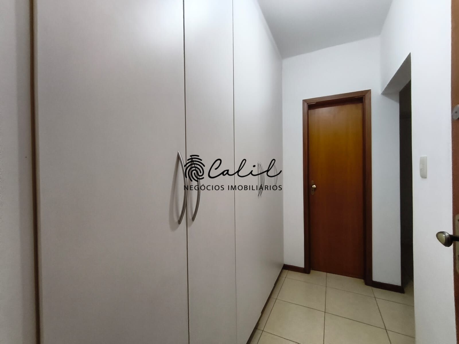 Apartamento à venda com 3 quartos, 107m² - Foto 26