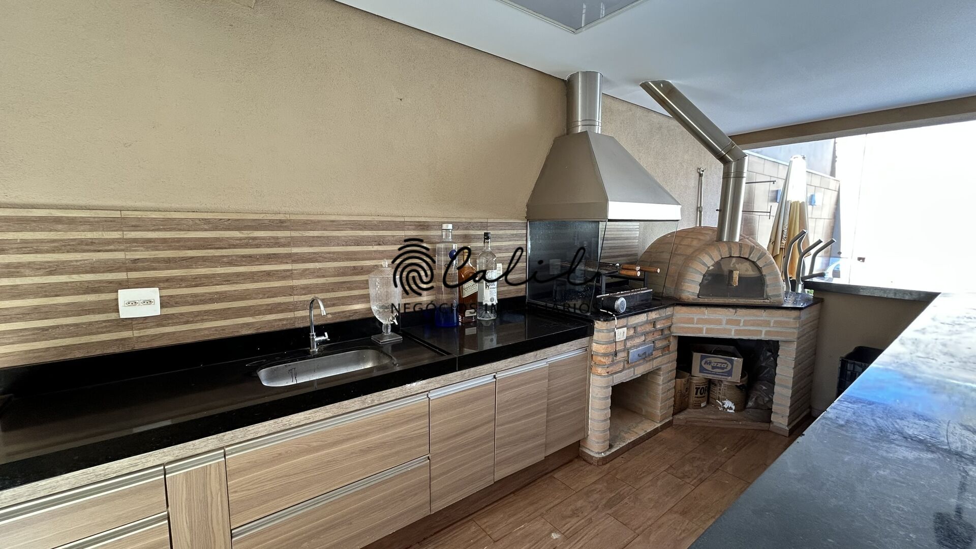 Sobrado à venda com 3 quartos, 179m² - Foto 3