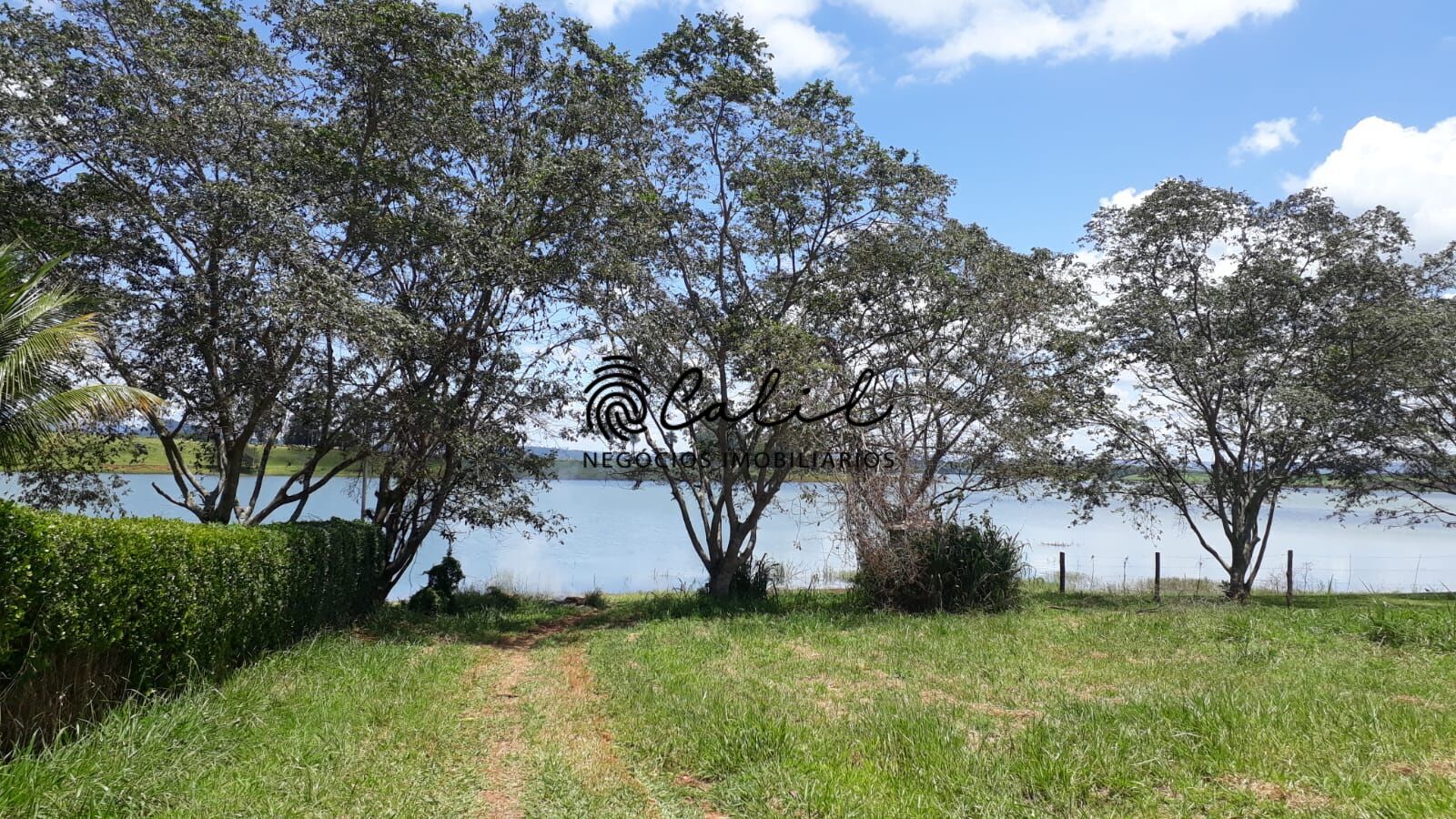 Terreno à venda, 3297m² - Foto 2
