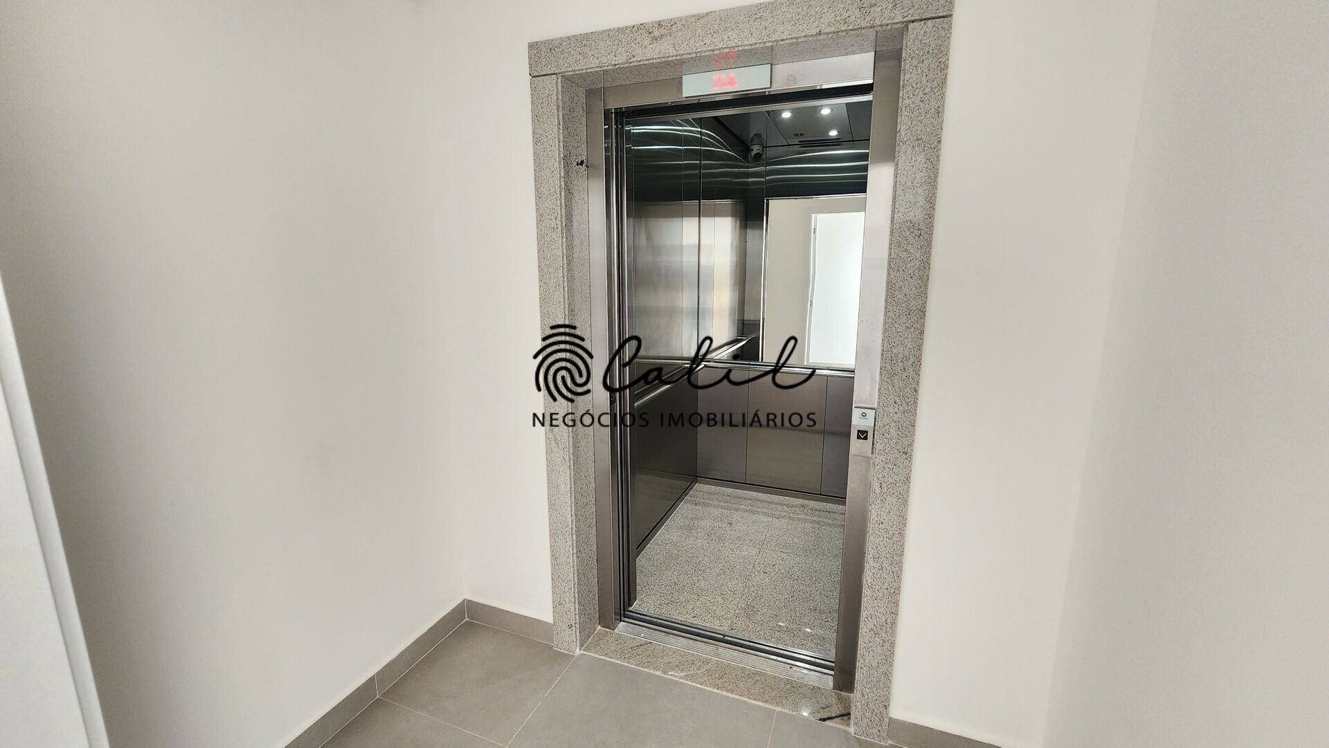 Cobertura, 4 quartos, 369 m² - Foto 2