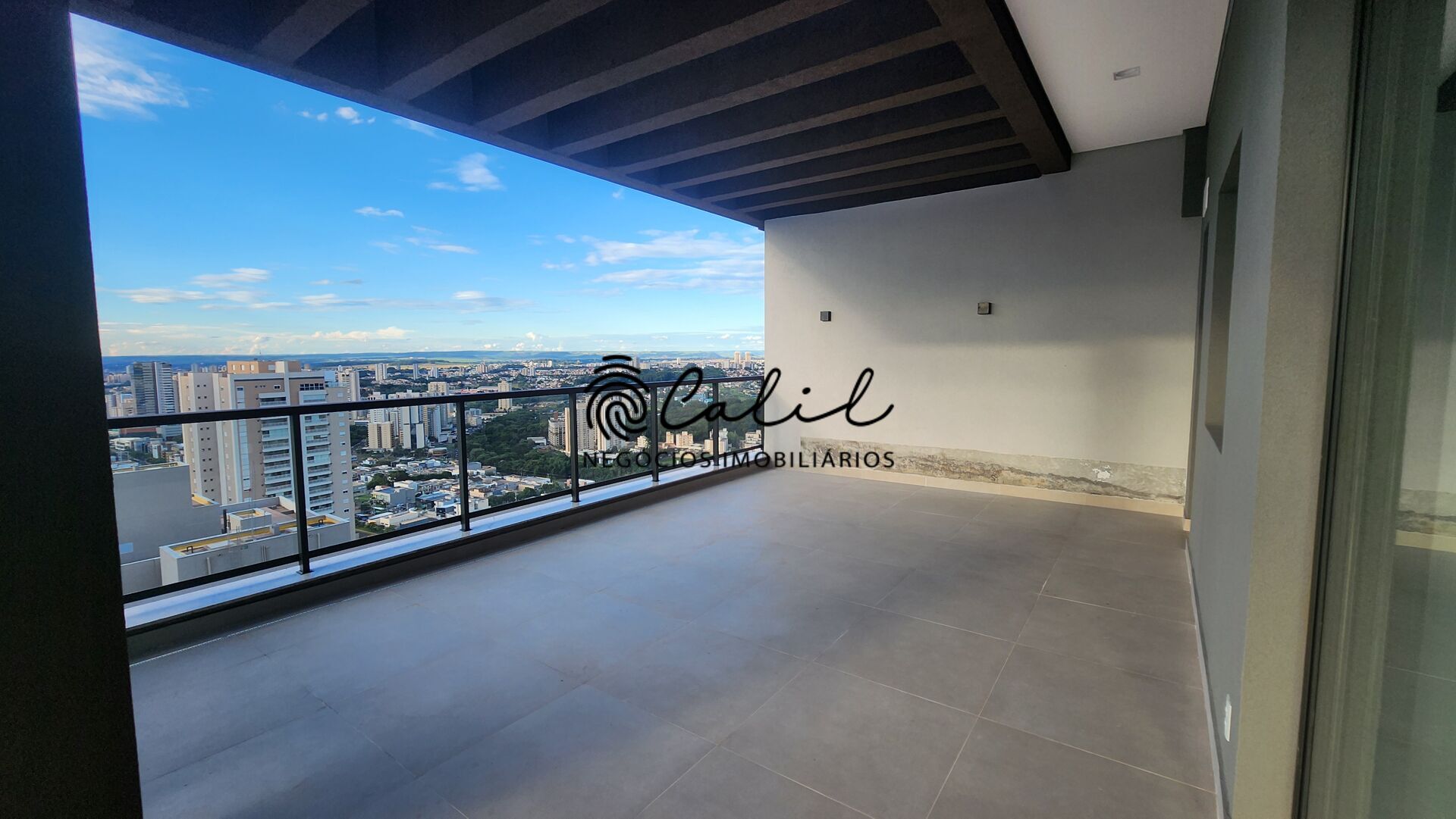 Cobertura, 4 quartos, 369 m² - Foto 35