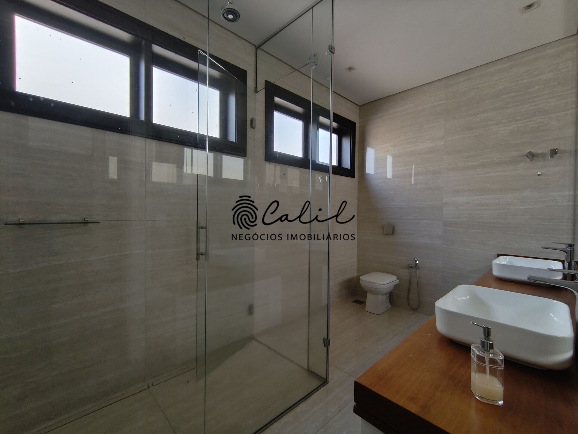 Casa de Condomínio à venda com 2 quartos, 310m² - Foto 13