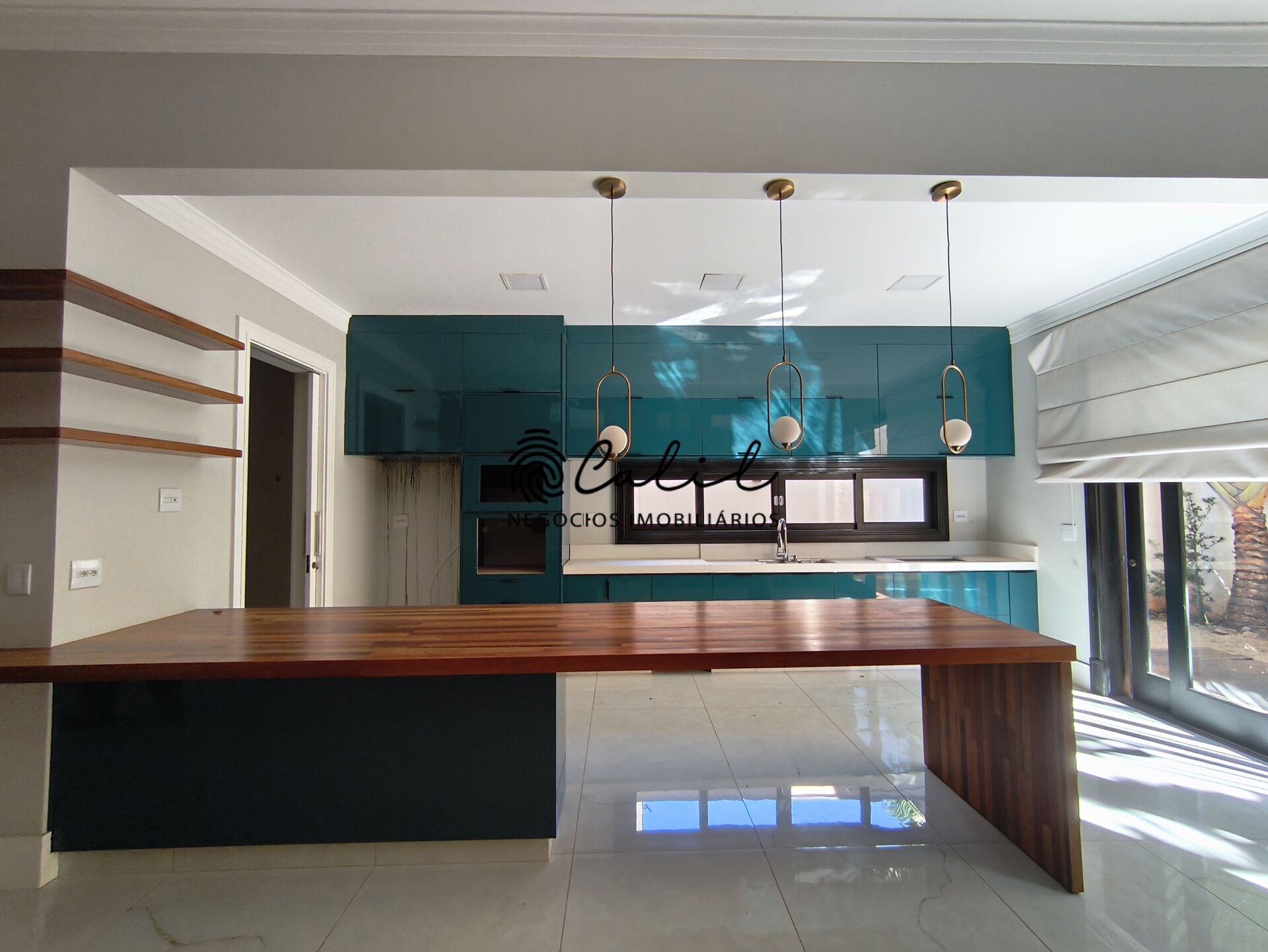 Casa de Condomínio à venda com 2 quartos, 310m² - Foto 3