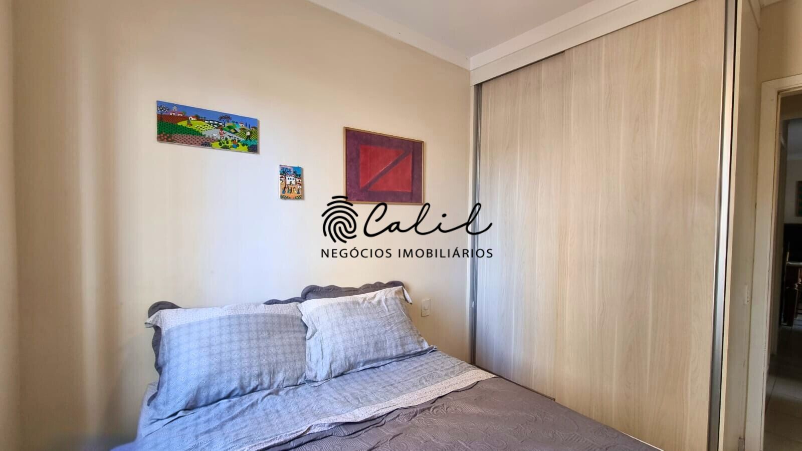 Apartamento à venda com 3 quartos, 81m² - Foto 7