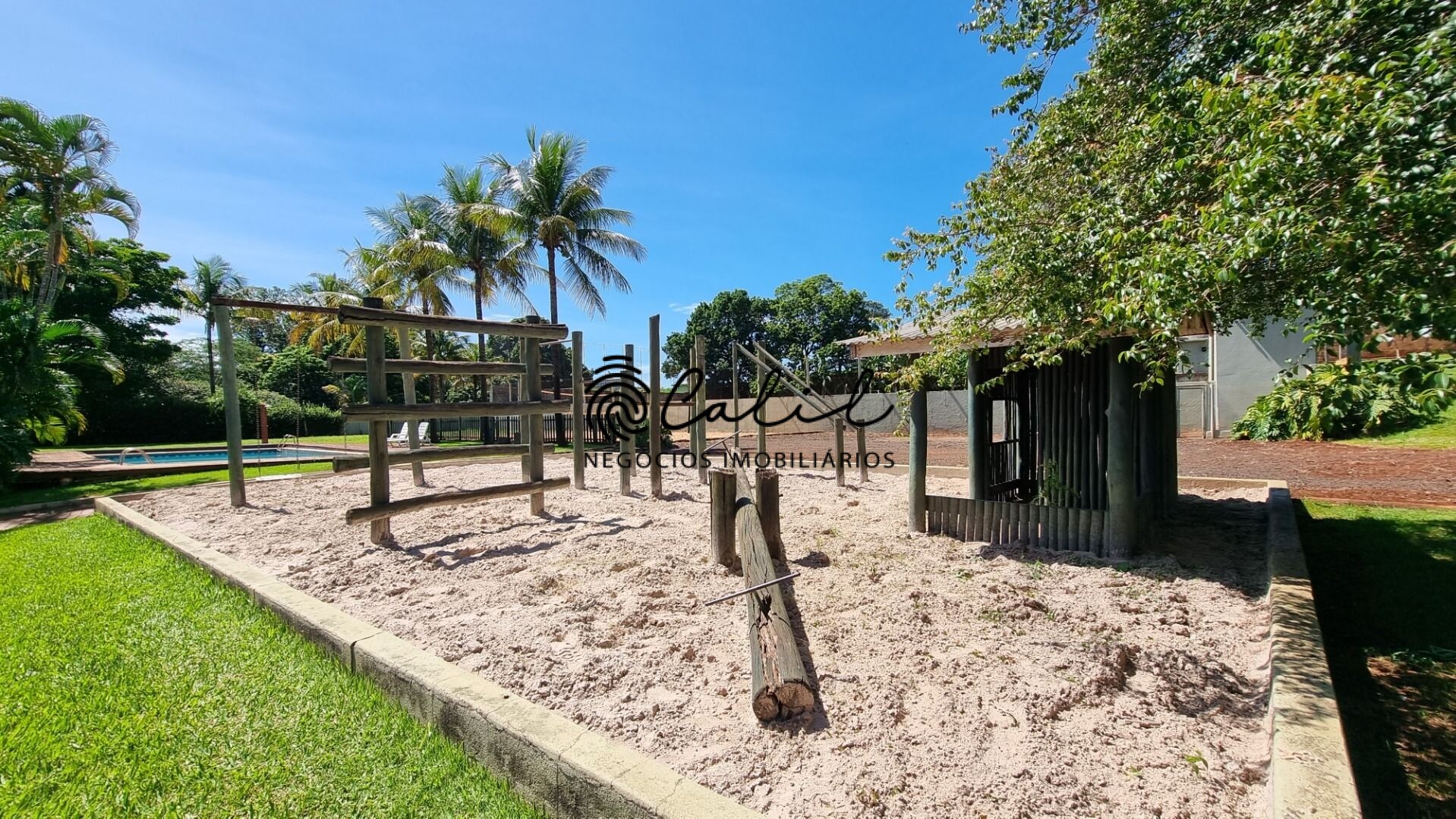 Fazenda à venda com 4 quartos, 700m² - Foto 37