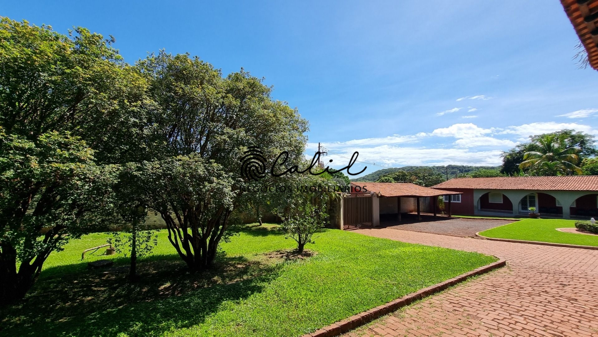 Sítio, 4 quartos, 10000 m² - Foto 4