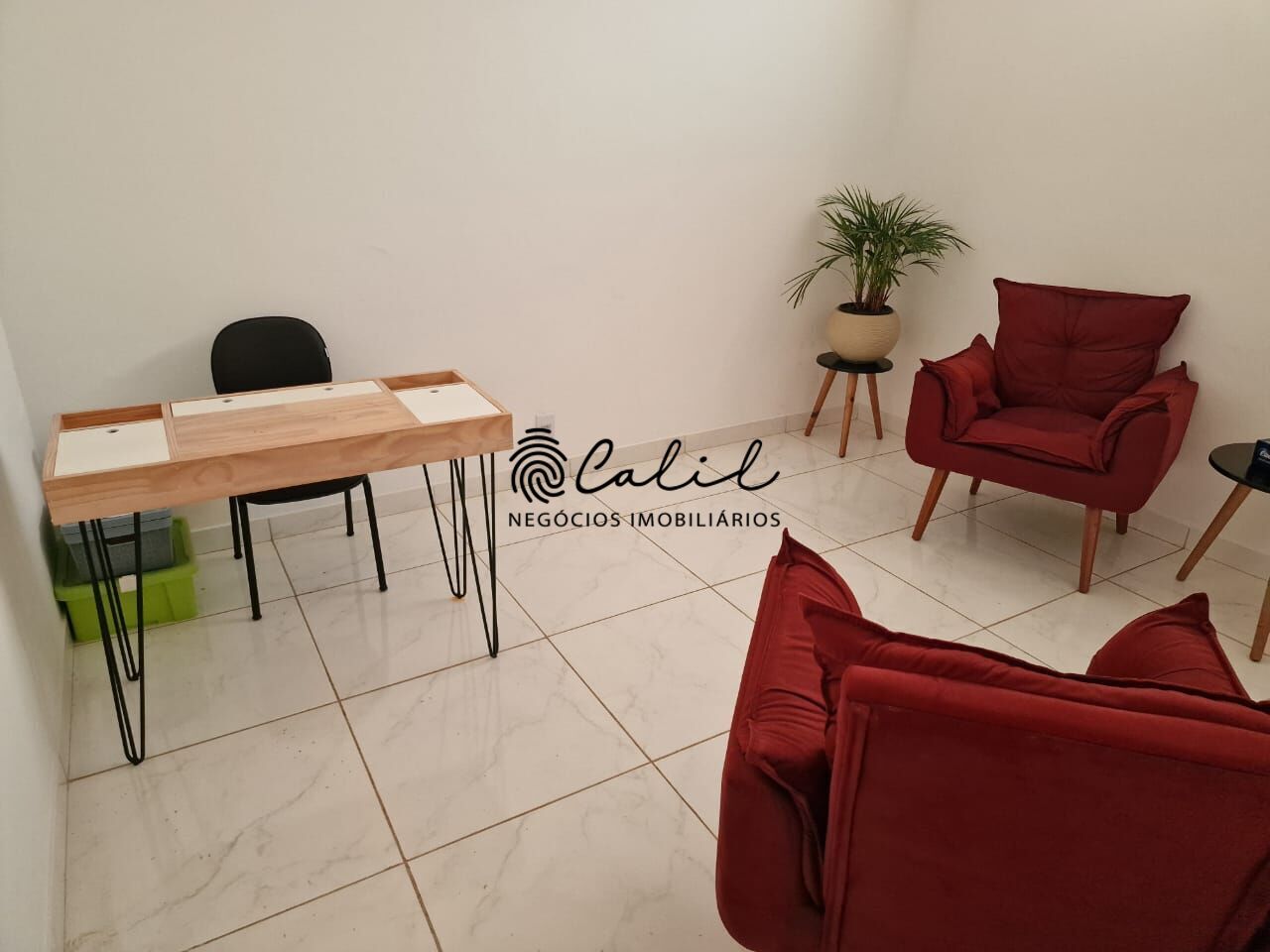 Prédio Inteiro para alugar com 15 quartos, 450m² - Foto 5