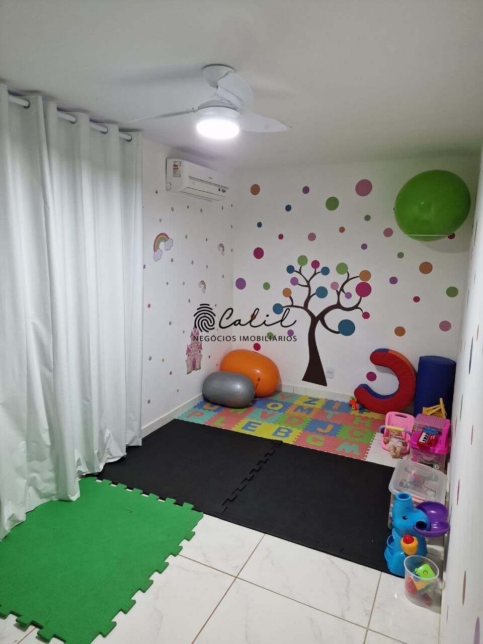 Prédio Inteiro para alugar com 15 quartos, 450m² - Foto 6