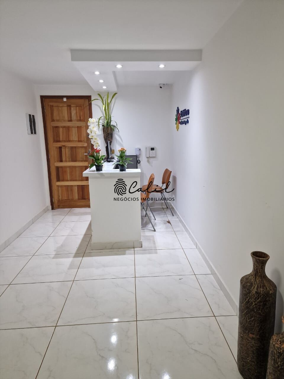 Prédio Inteiro para alugar com 15 quartos, 450m² - Foto 4