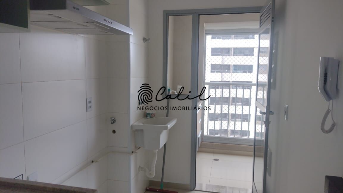 Apartamento para alugar com 2 quartos, 64m² - Foto 39