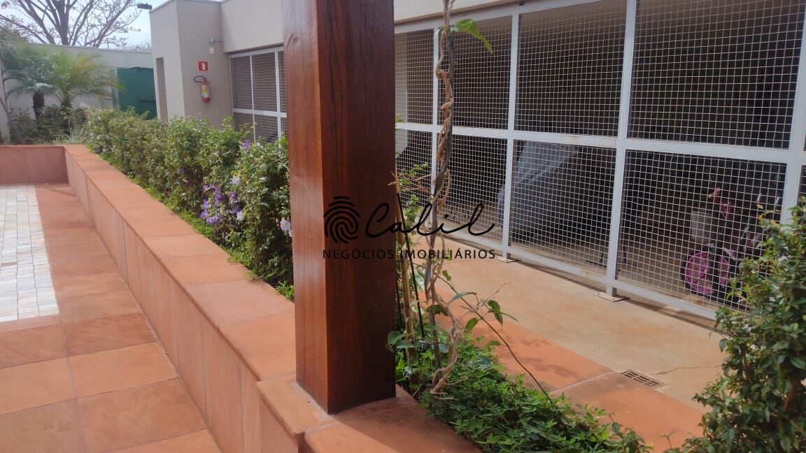 Apartamento para alugar com 2 quartos, 64m² - Foto 2