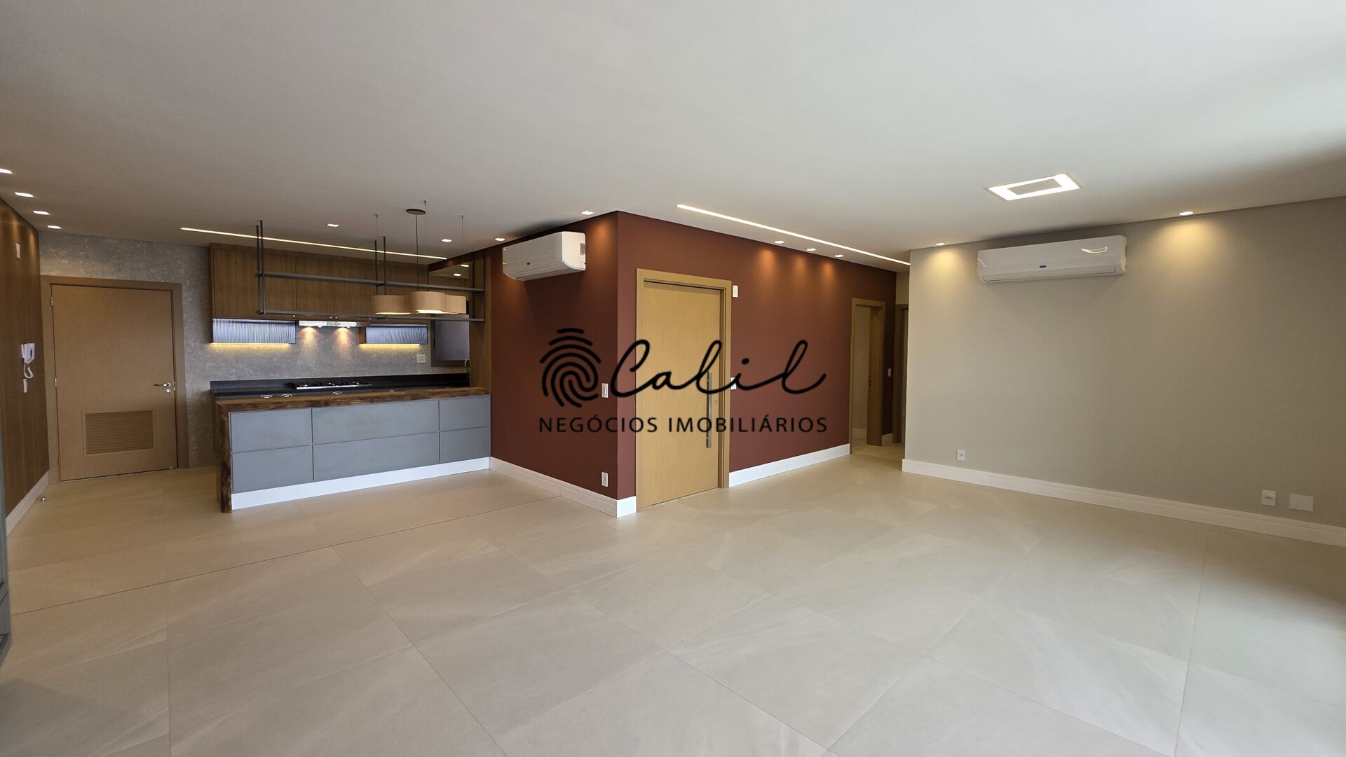 Apartamento para alugar com 4 quartos, 227m² - Foto 7