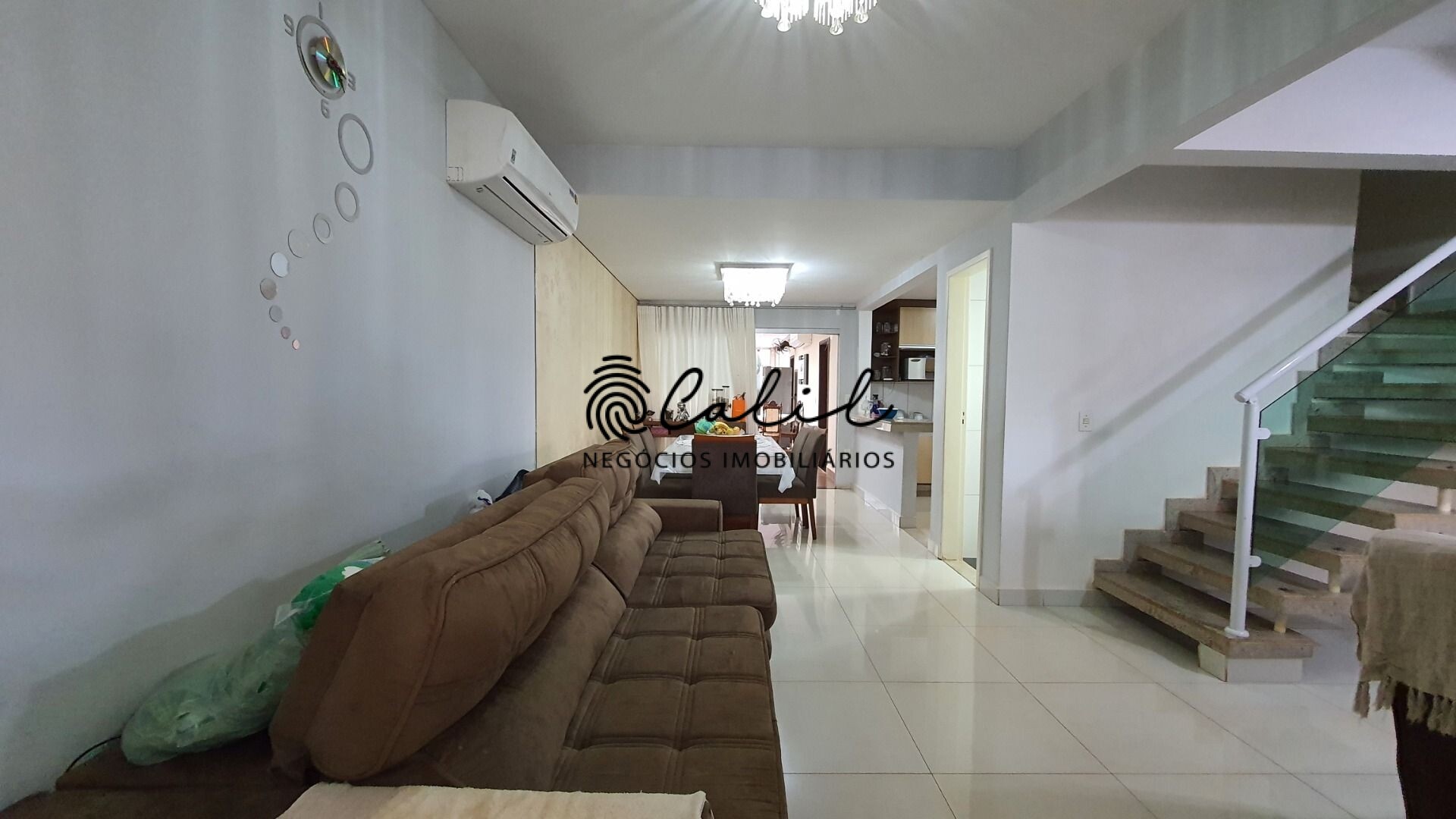 Casa de Condomínio à venda com 4 quartos, 245m² - Foto 11