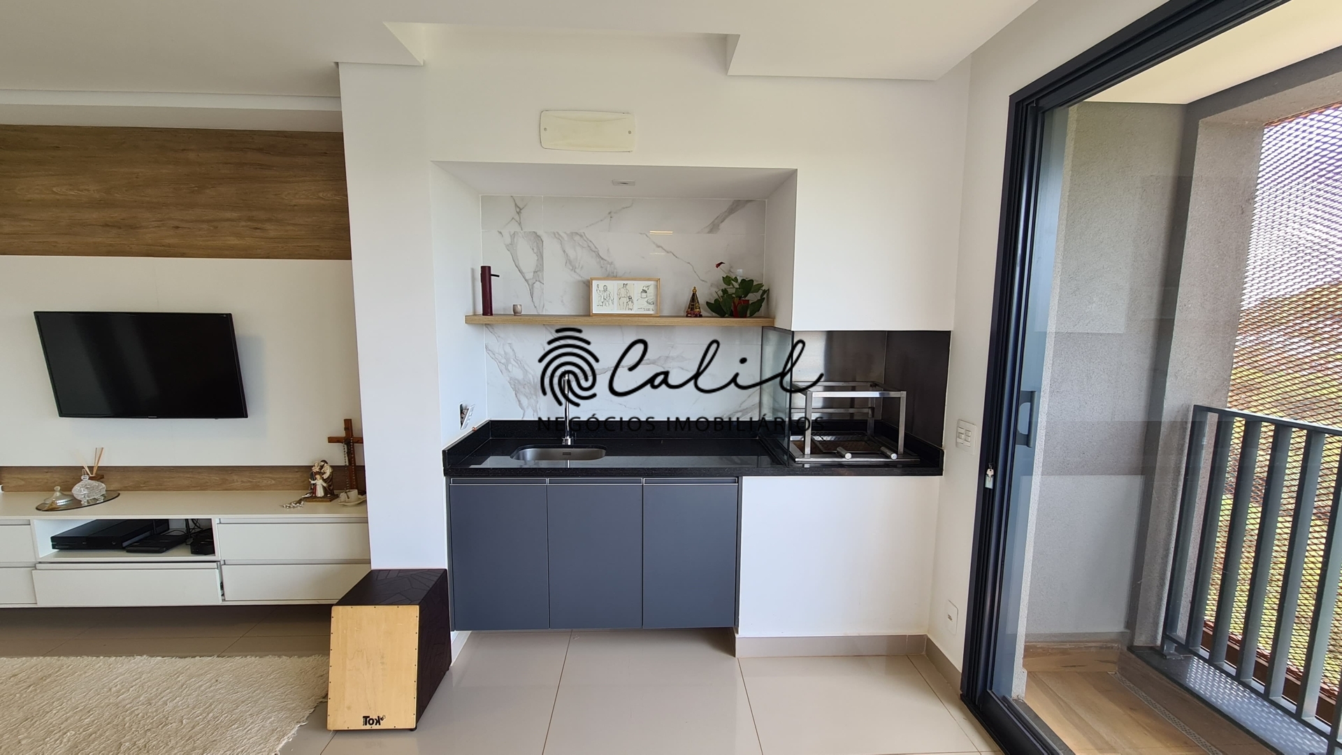 Apartamento à venda com 3 quartos, 158m² - Foto 6