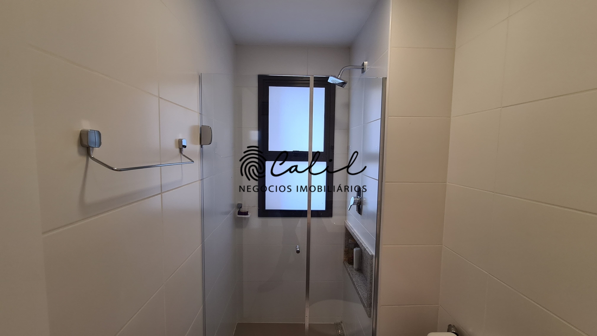 Apartamento à venda com 3 quartos, 158m² - Foto 19