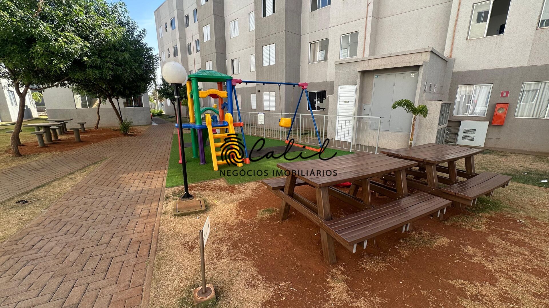Apartamento à venda com 2 quartos, 43m² - Foto 22