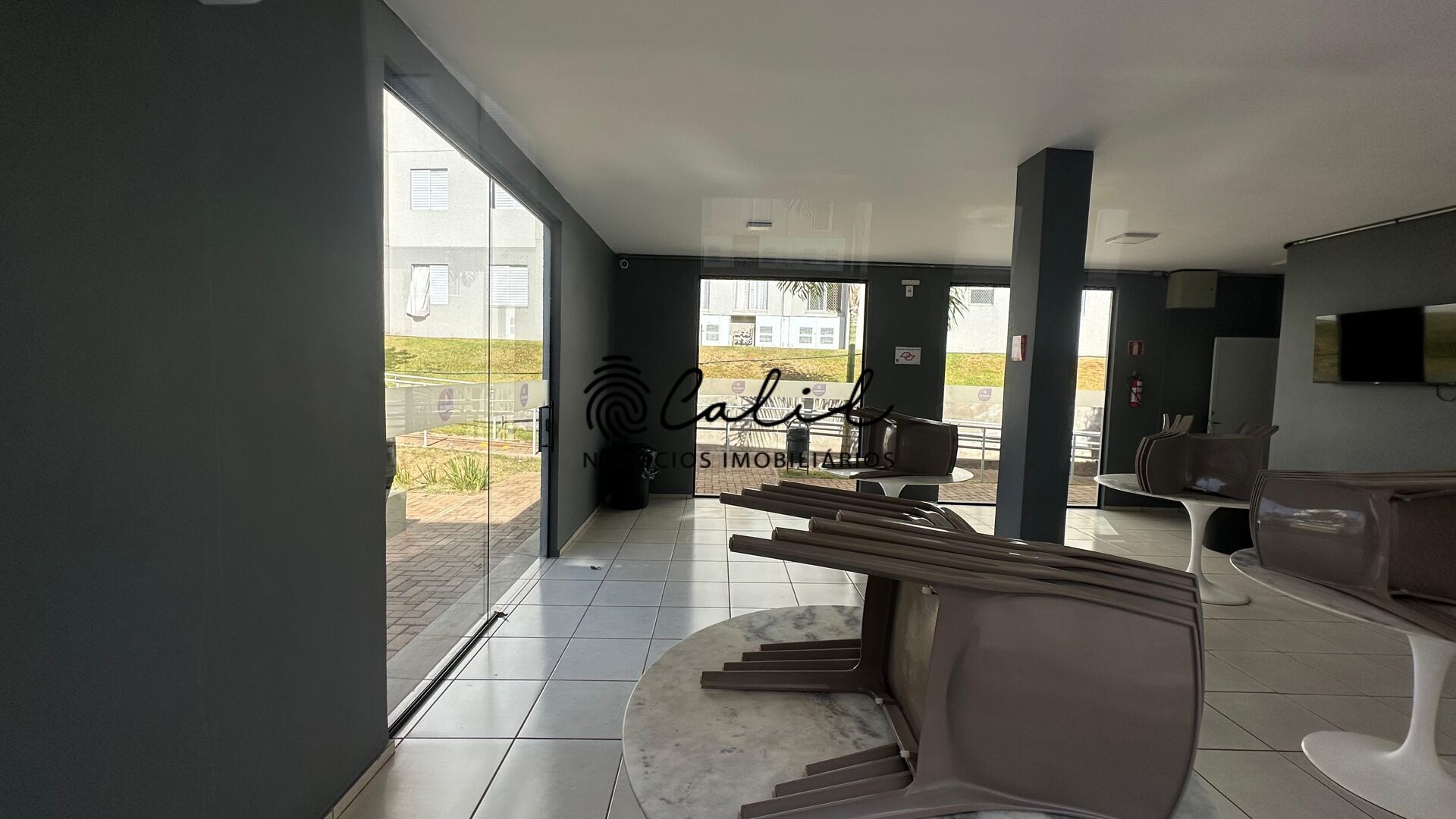 Apartamento à venda com 2 quartos, 43m² - Foto 25
