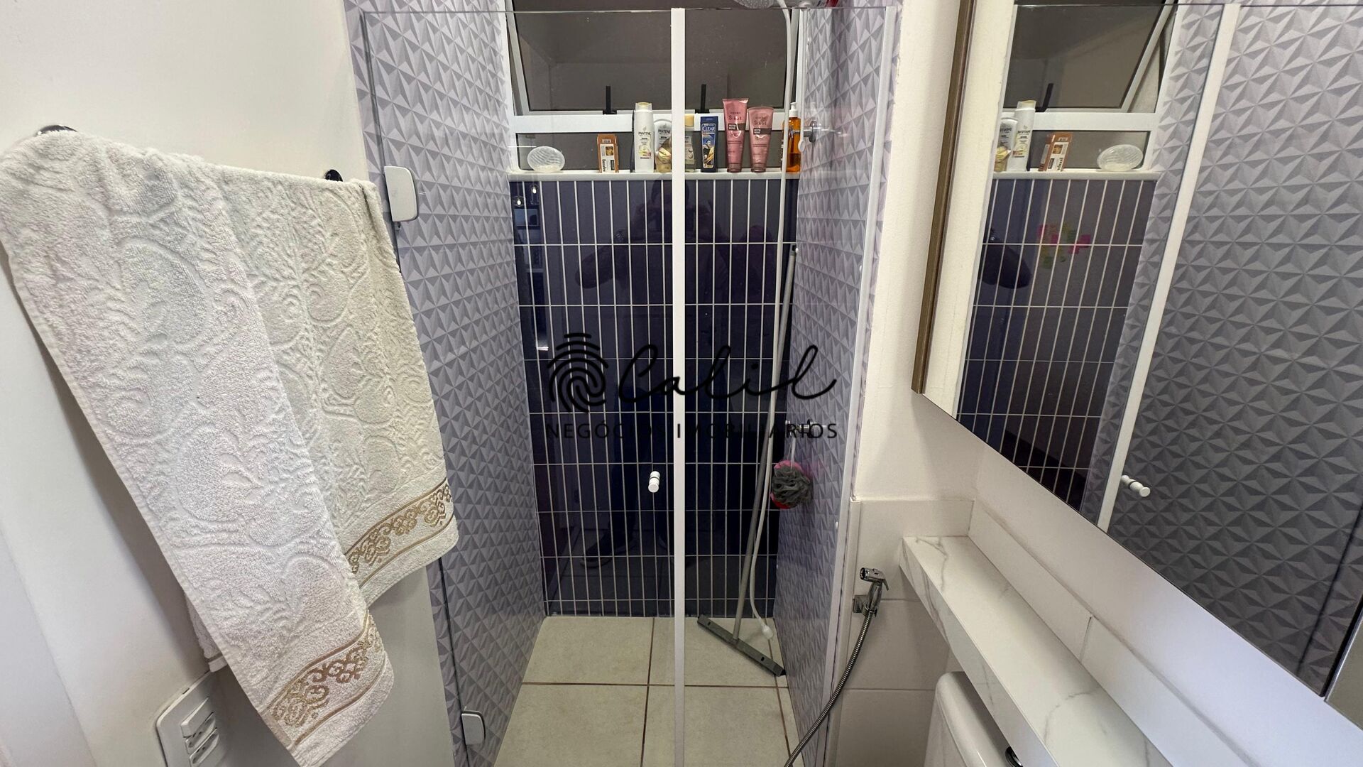 Apartamento à venda com 2 quartos, 43m² - Foto 13