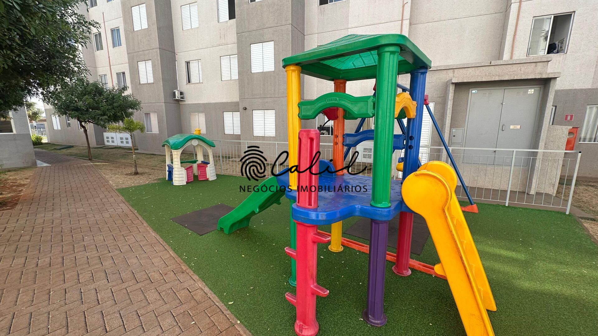 Apartamento à venda com 2 quartos, 43m² - Foto 20