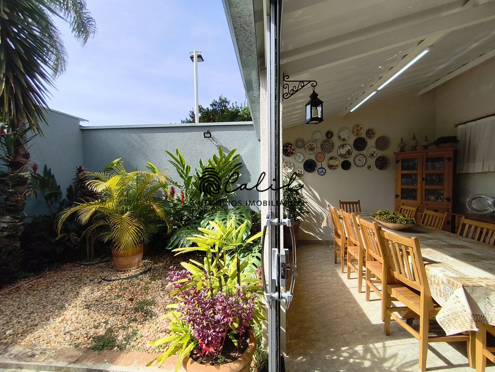 Casa à venda com 3 quartos, 212m² - Foto 30