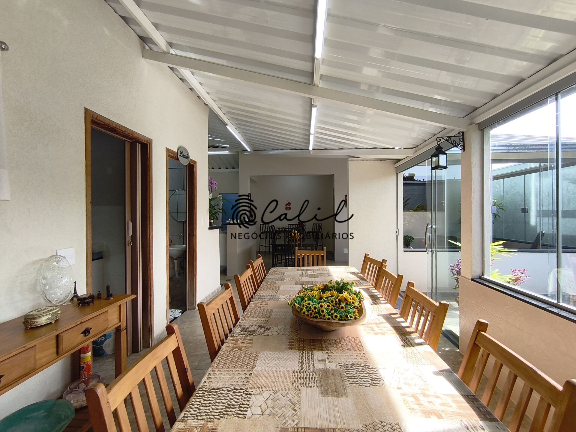 Casa à venda com 3 quartos, 212m² - Foto 27