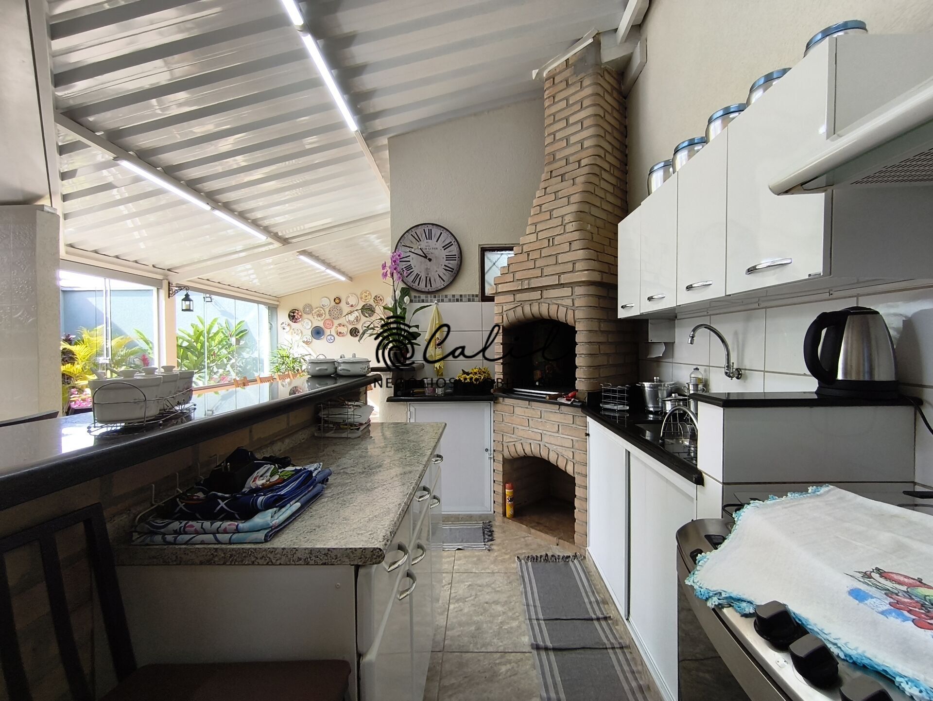 Casa à venda com 3 quartos, 212m² - Foto 20