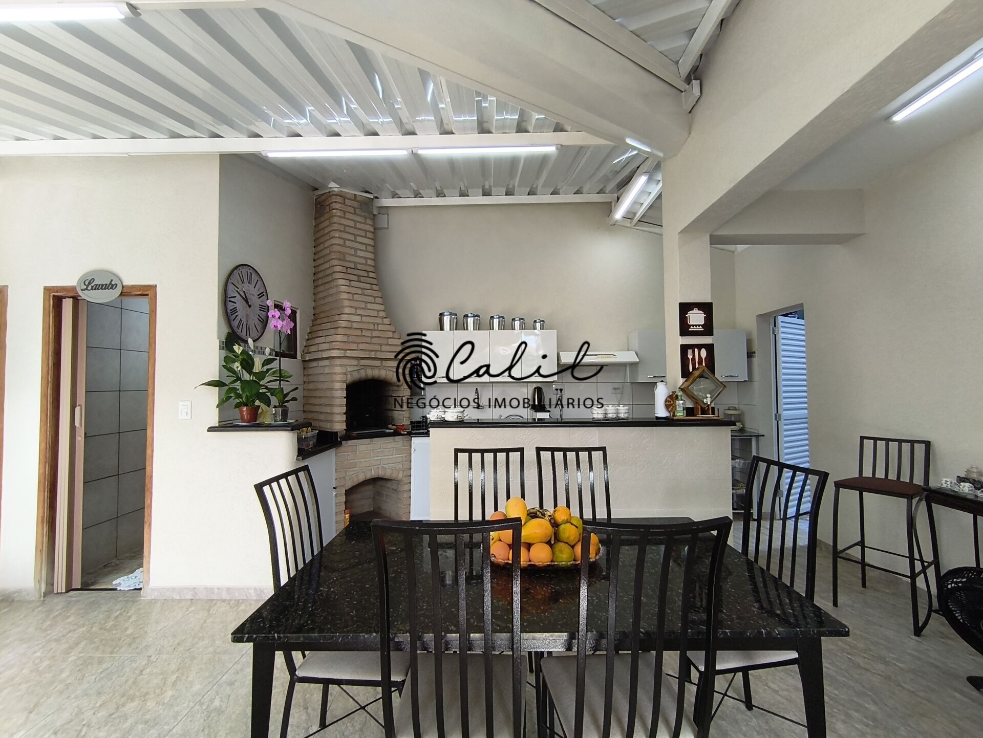 Casa à venda com 3 quartos, 212m² - Foto 24