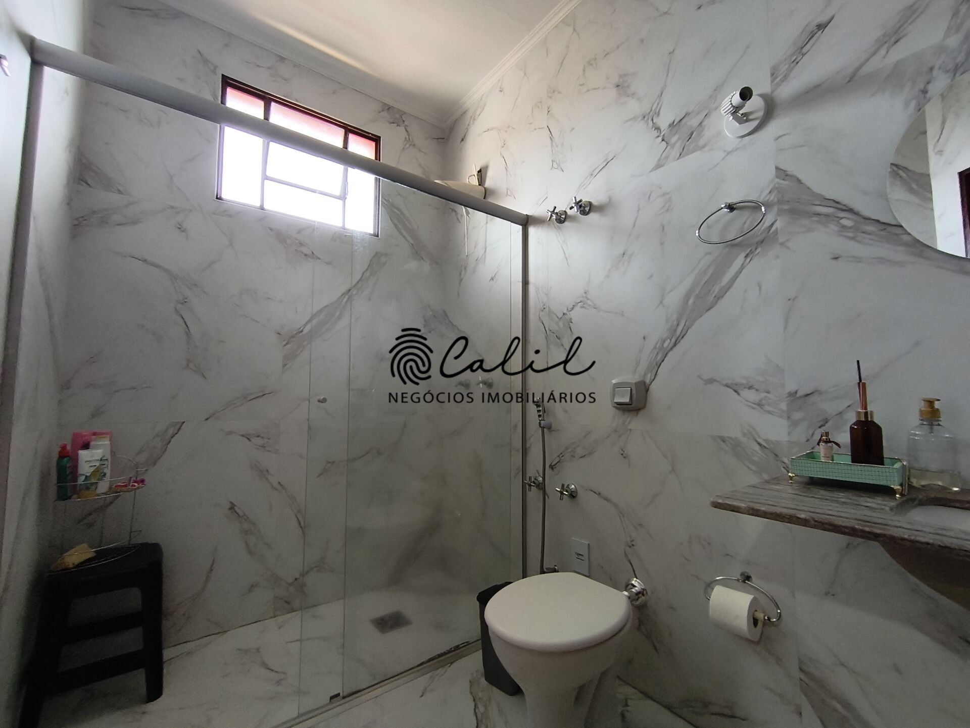 Casa à venda com 3 quartos, 212m² - Foto 38