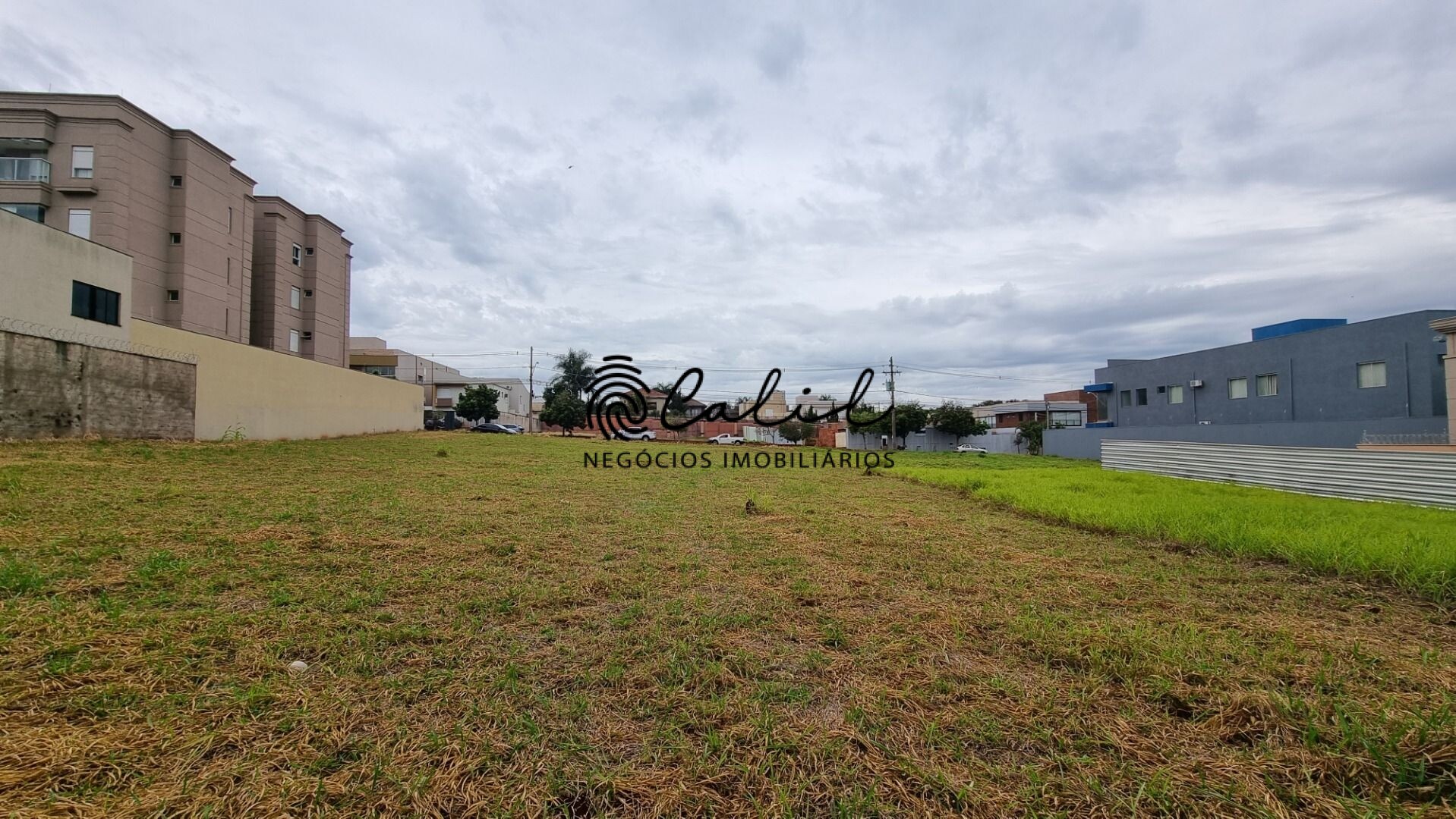 Terreno à venda, 1835m² - Foto 4