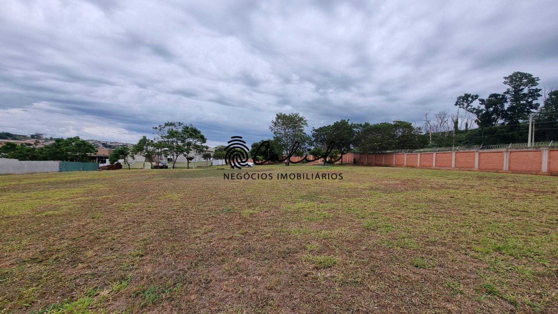 Terreno à venda, 1835m² - Foto 2