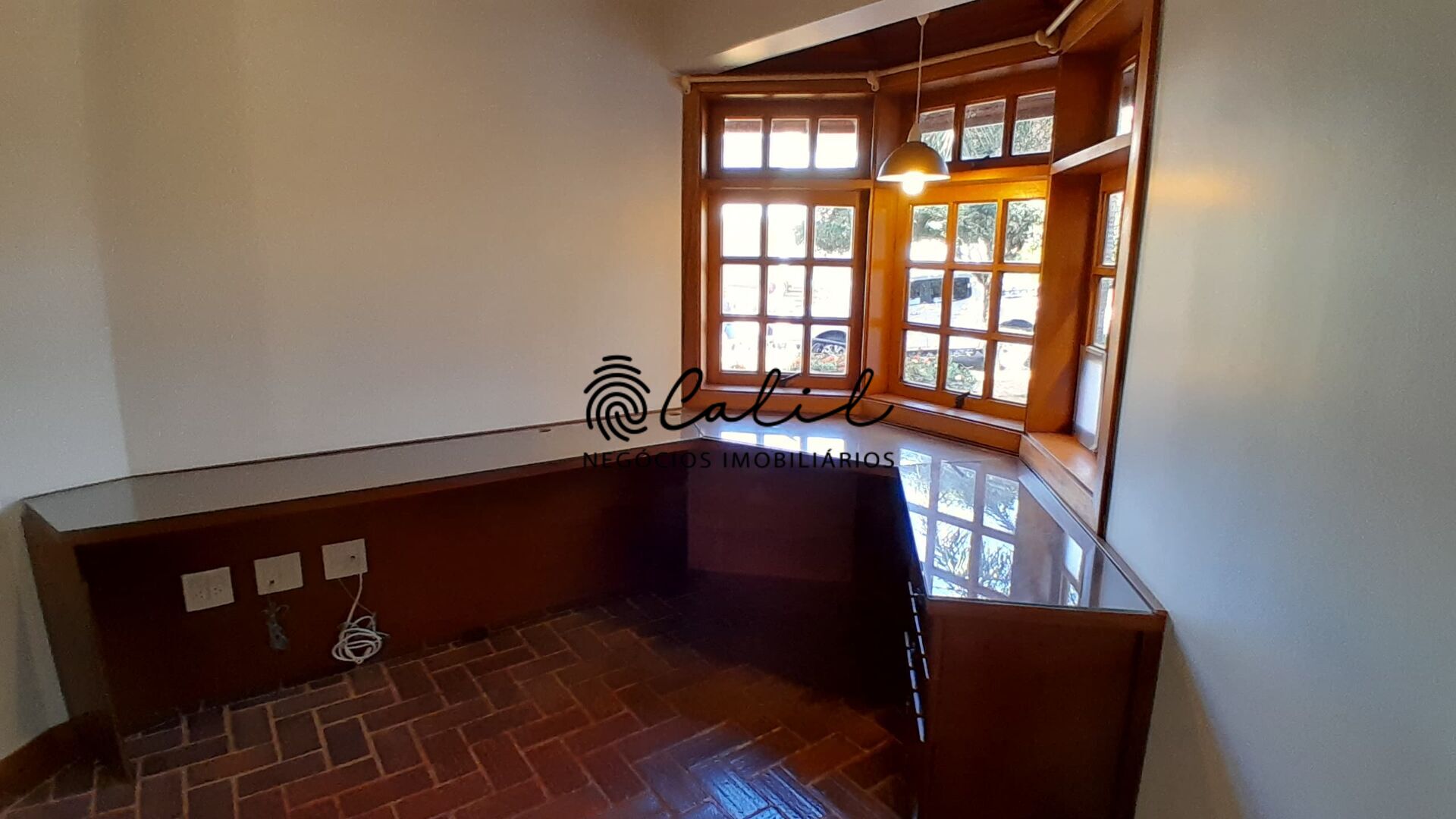 Casa de Condomínio à venda com 4 quartos, 288m² - Foto 5