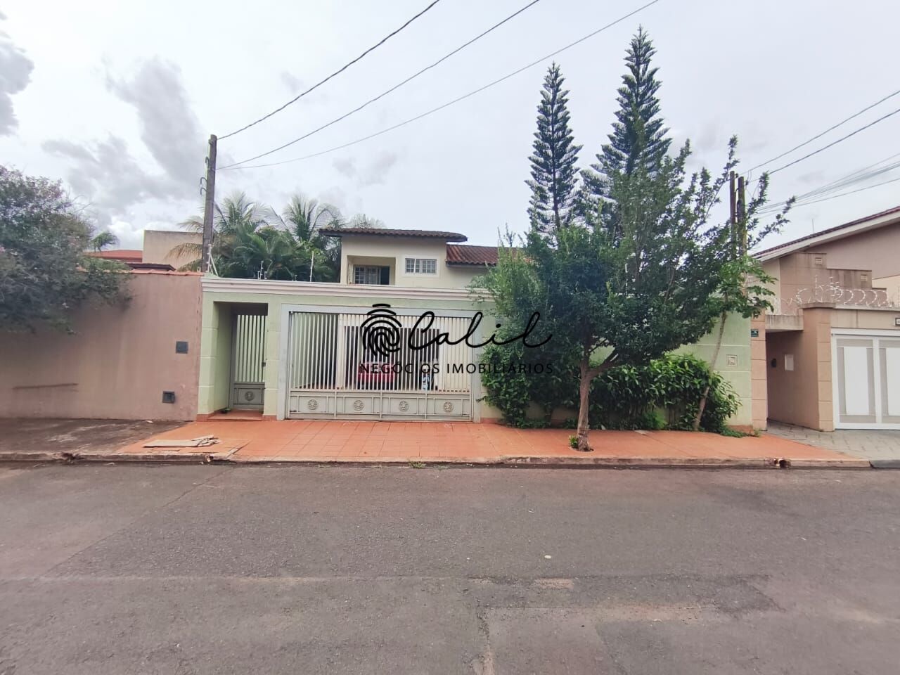 Casa, 3 quartos, 195 m² - Foto 2