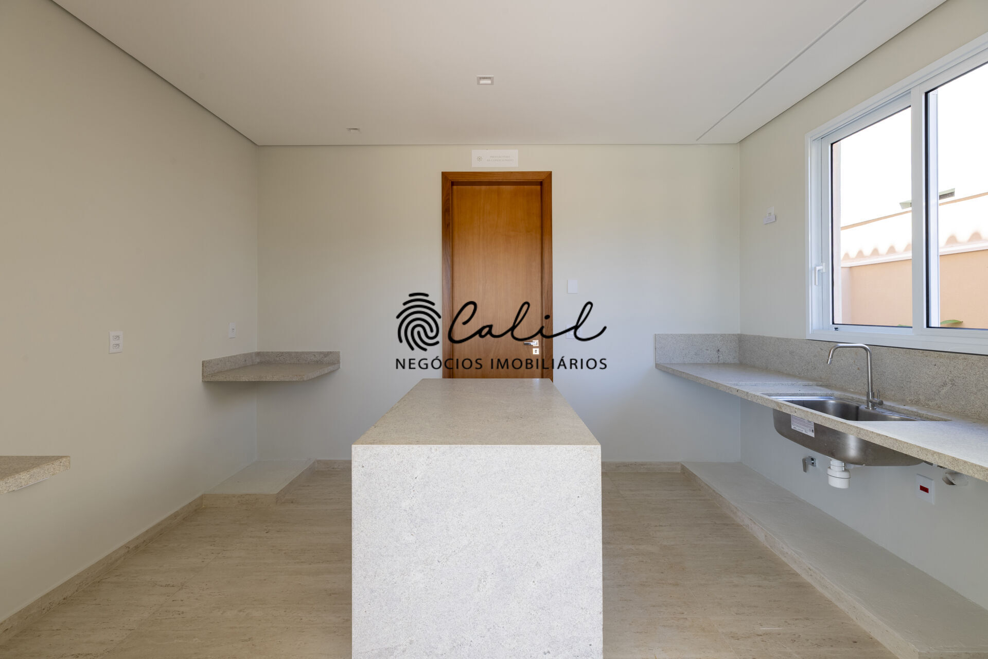 Casa de Condomínio à venda com 3 quartos, 381m² - Foto 7