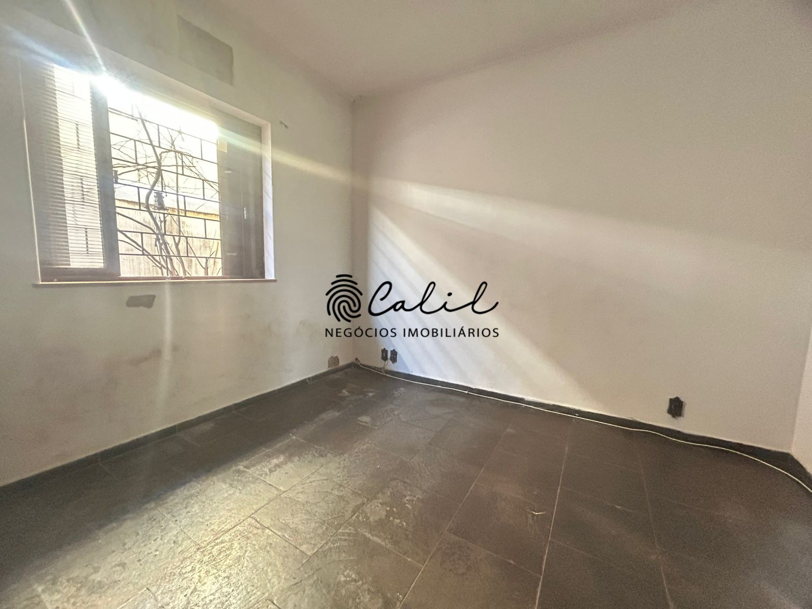 Casa à venda com 3 quartos, 209m² - Foto 29
