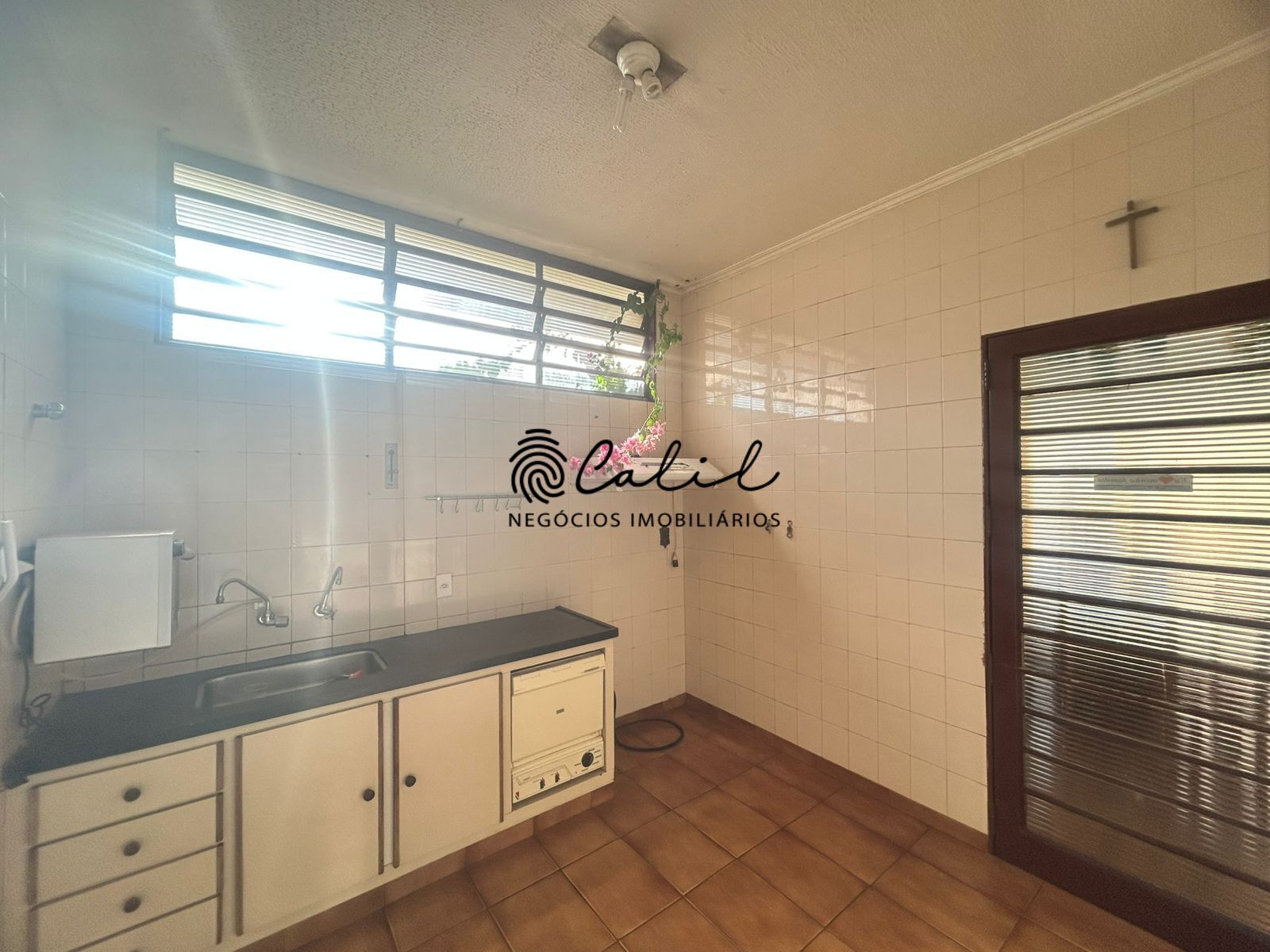 Casa à venda com 3 quartos, 209m² - Foto 36