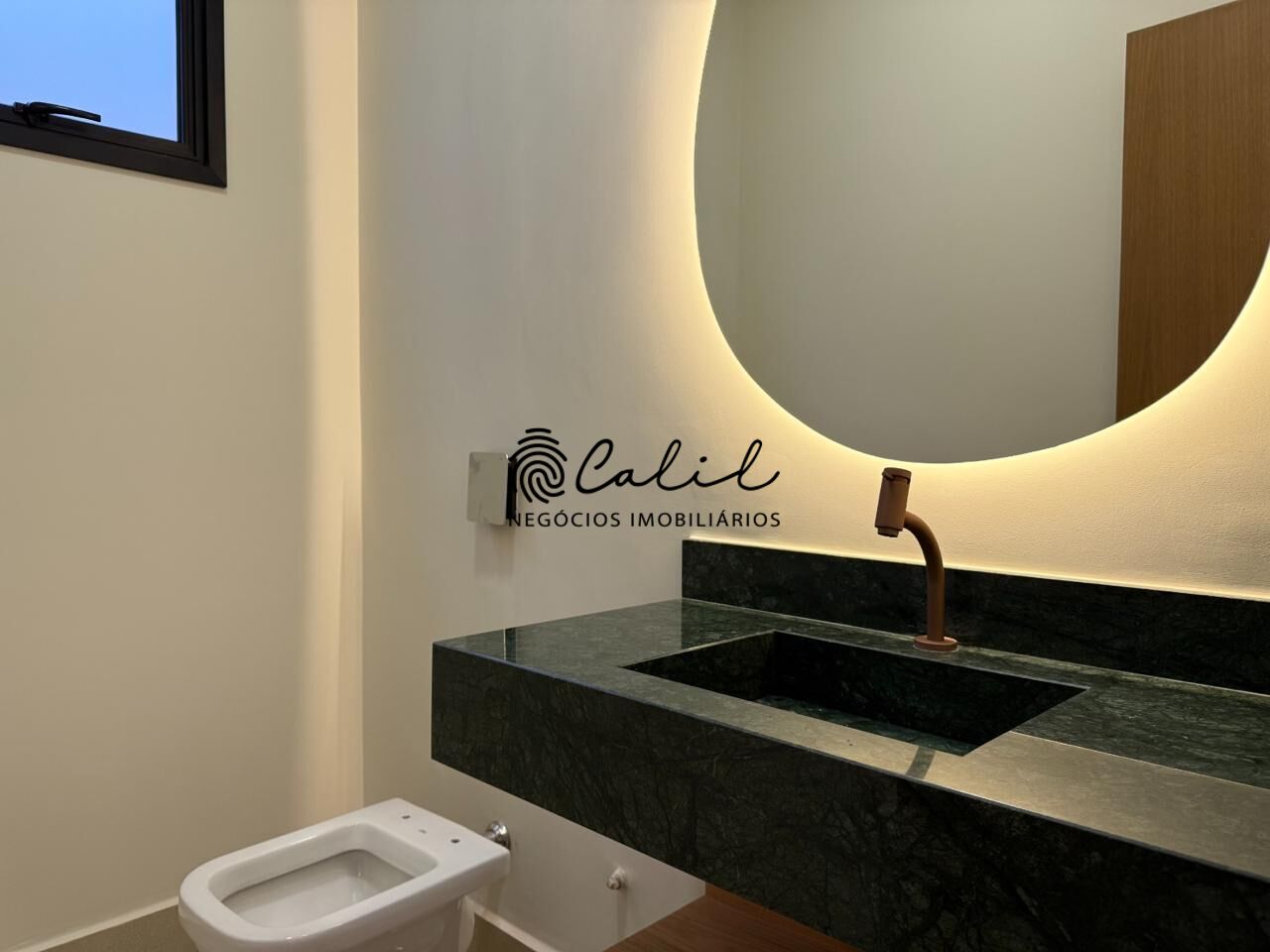 Casa, 3 quartos, 199 m² - Foto 3