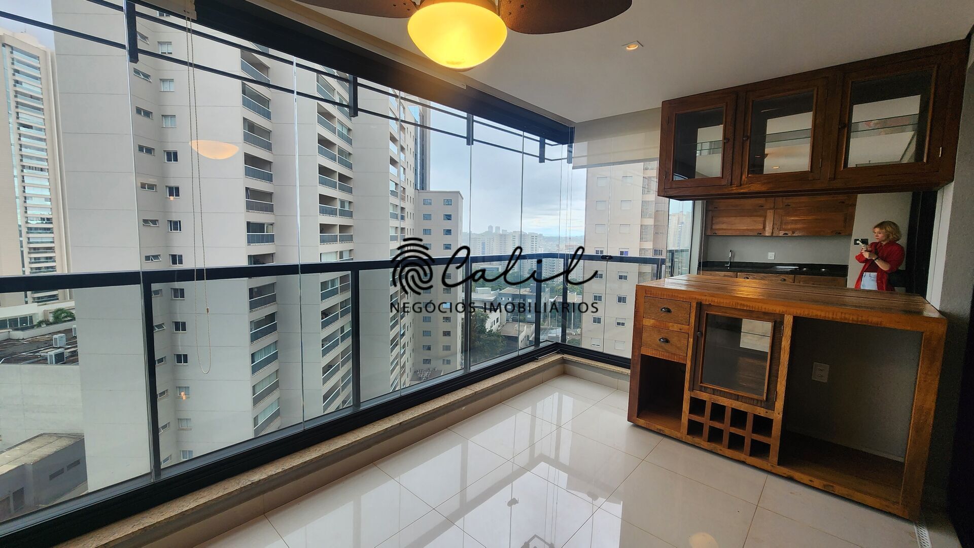 Apartamento, 3 quartos, 160 m² - Foto 2