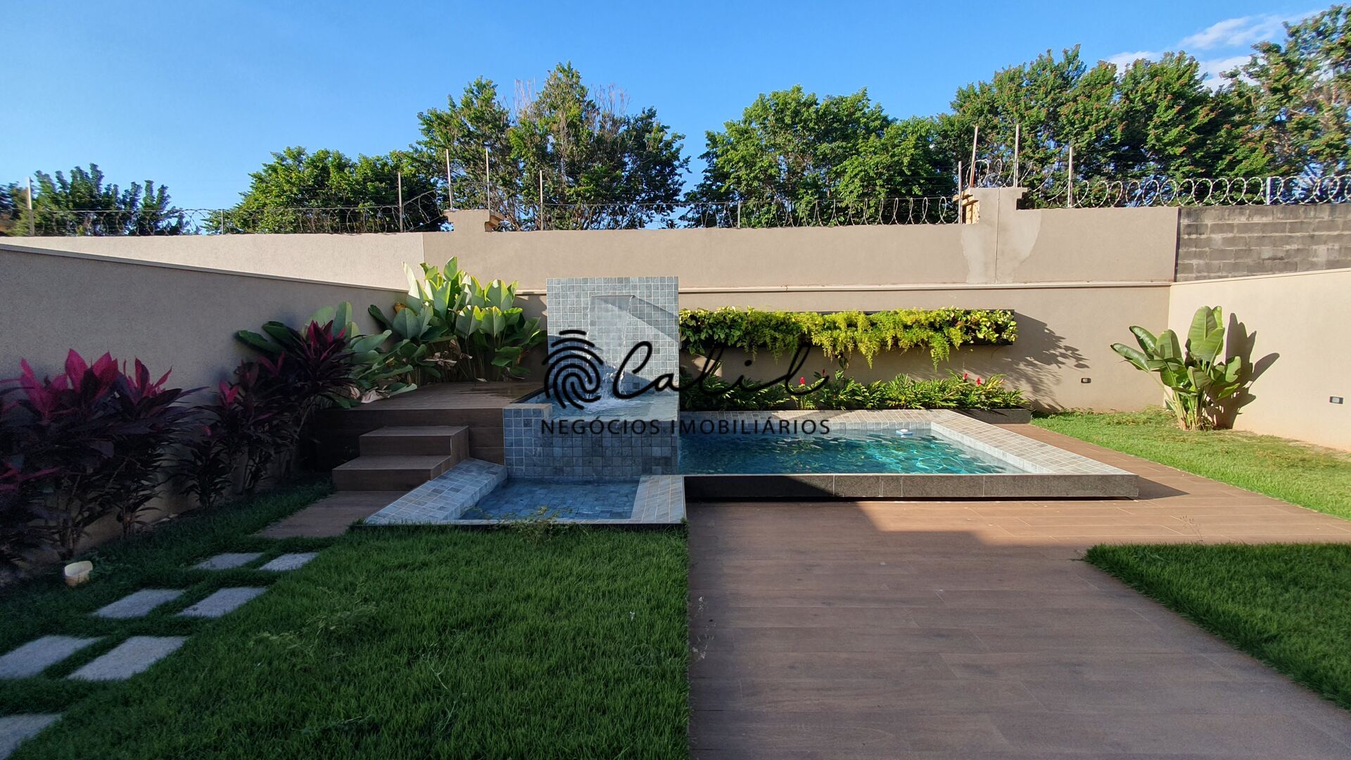 Casa de Condomínio à venda com 3 quartos, 269m² - Foto 12