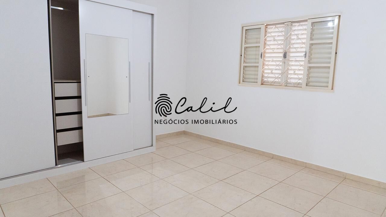 Sobrado à venda com 4 quartos, 413m² - Foto 14